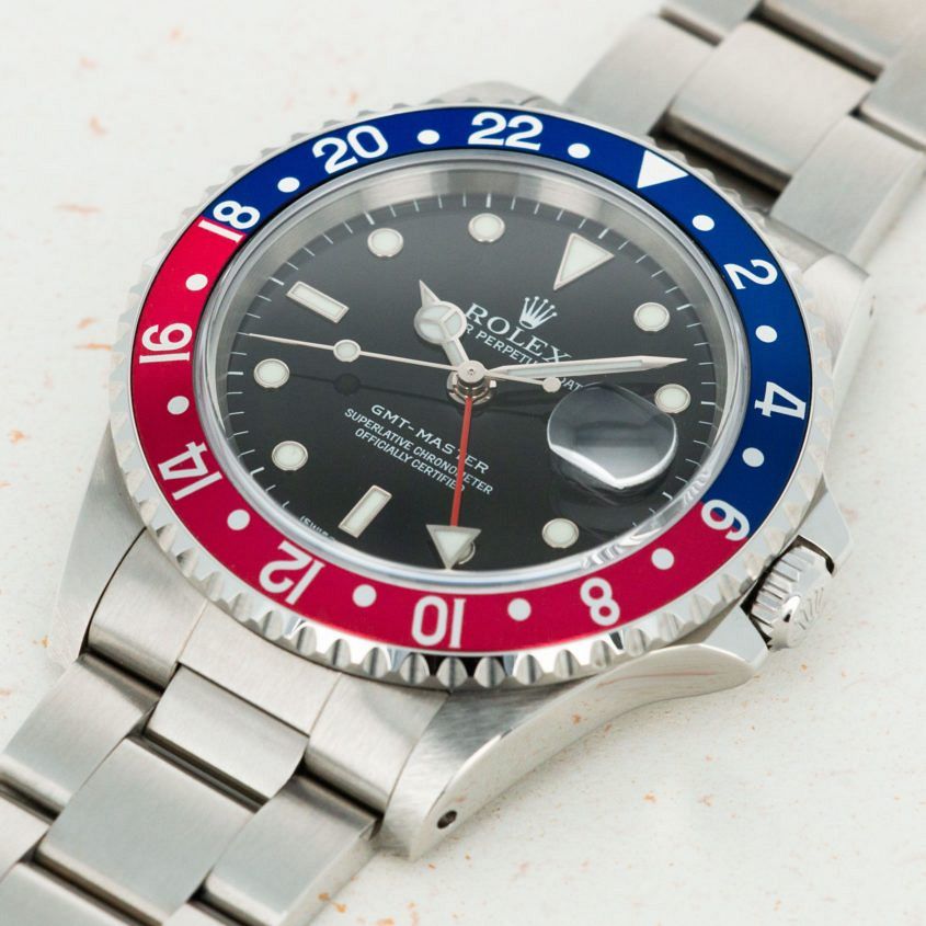 loupe this watch auctions