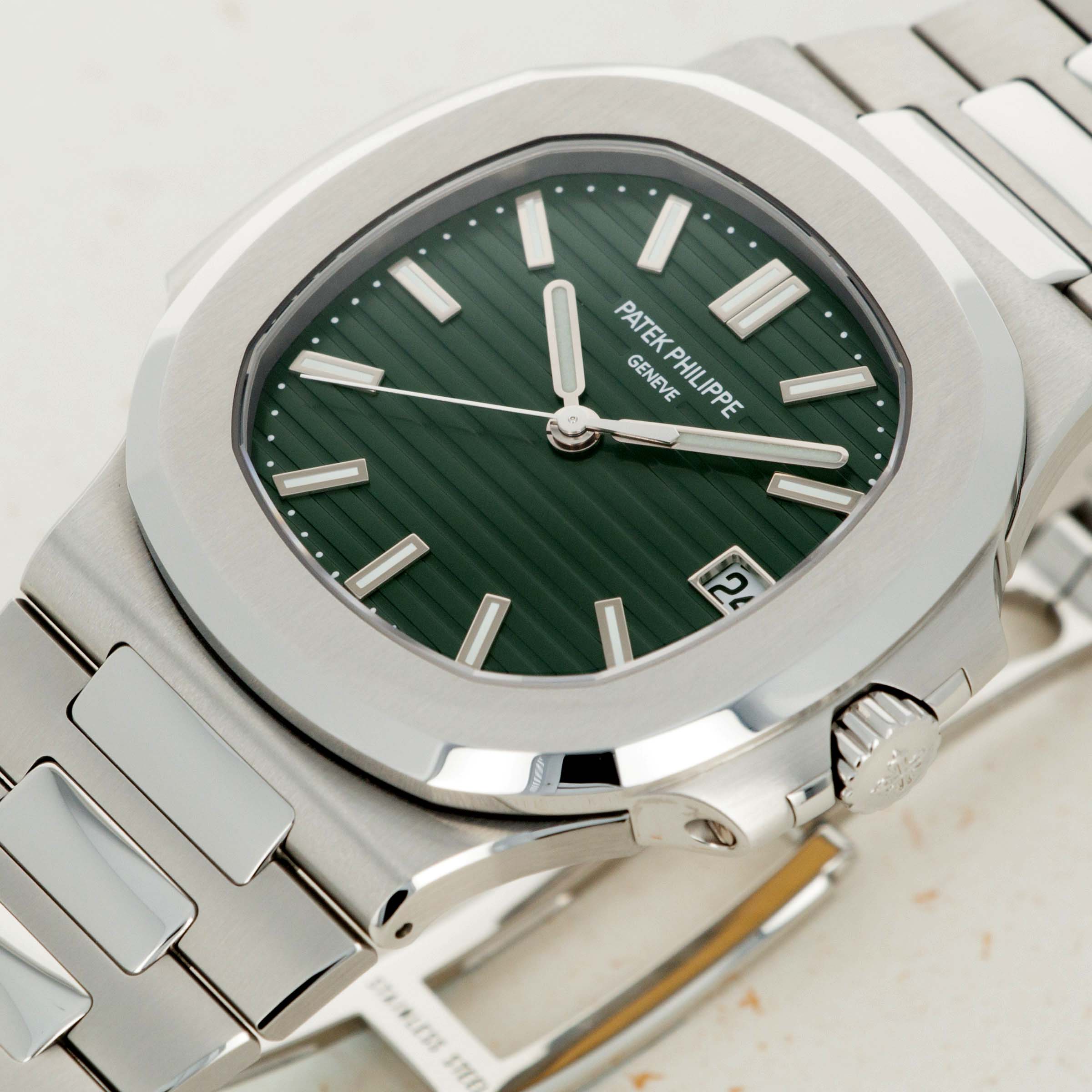 Patek Philippe green nautilus 5711 / 014 on Loupe This 