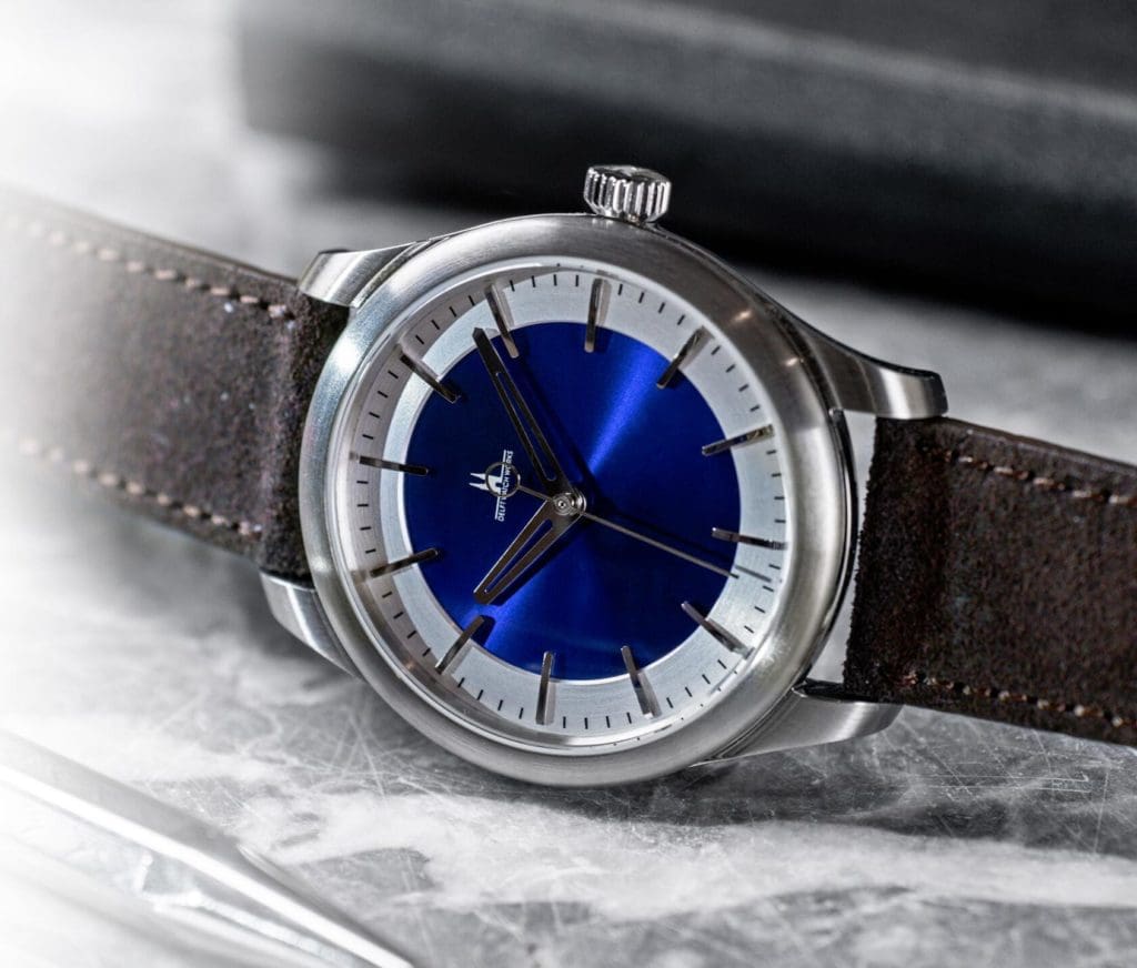 The Delft Watch Works Oostpoort delivers casual dress vibes at a compelling price
