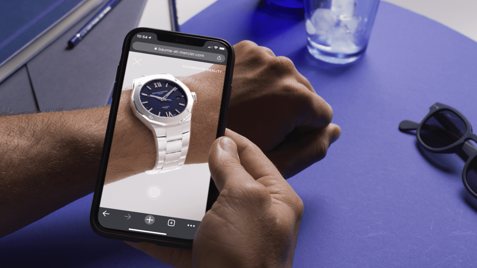 Baume & Mercier updates their digital sales experience with the Virtual Try-On System
