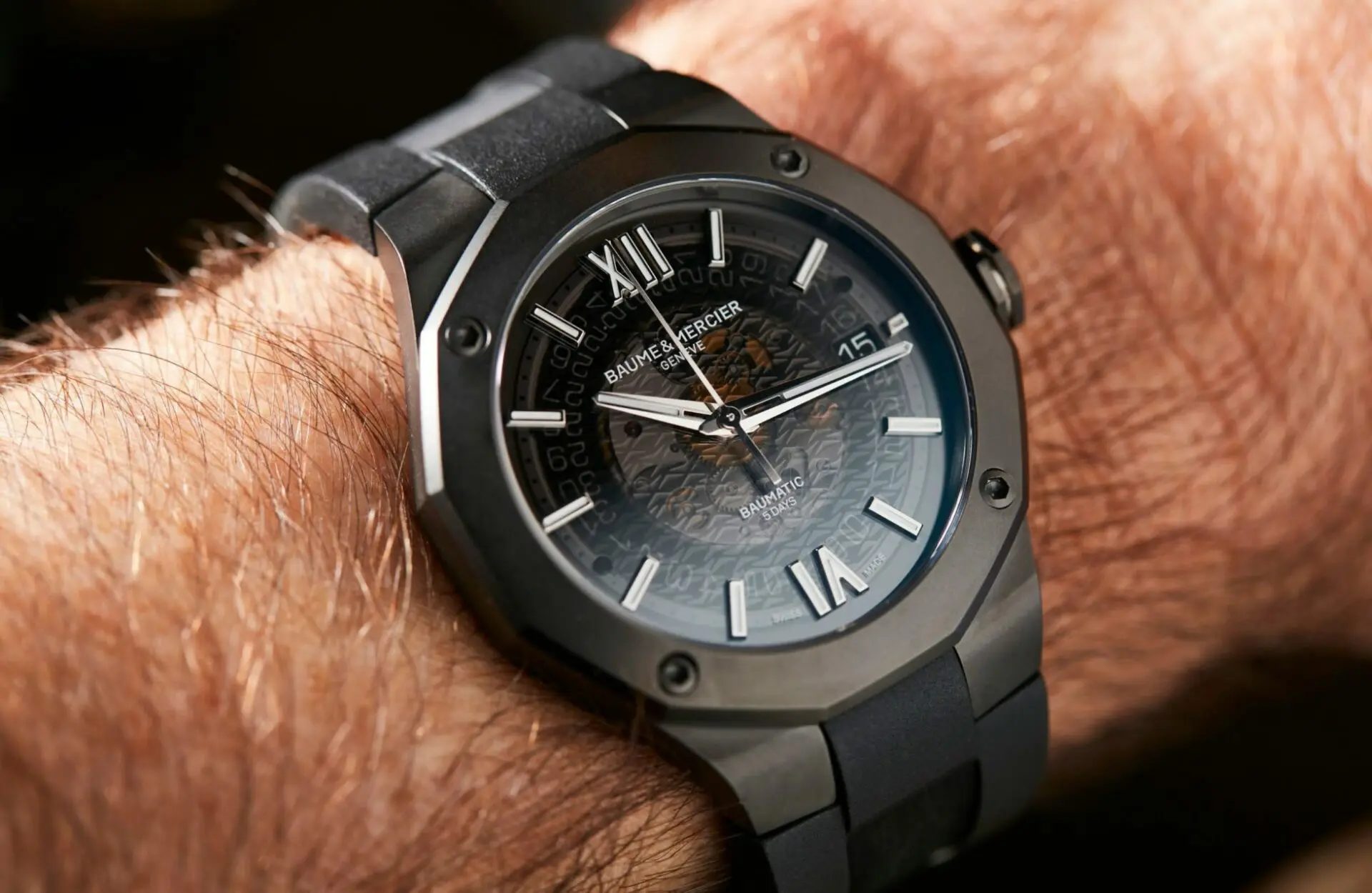 The Baume & Mercier Riviera offers 70s swagger on an integrated