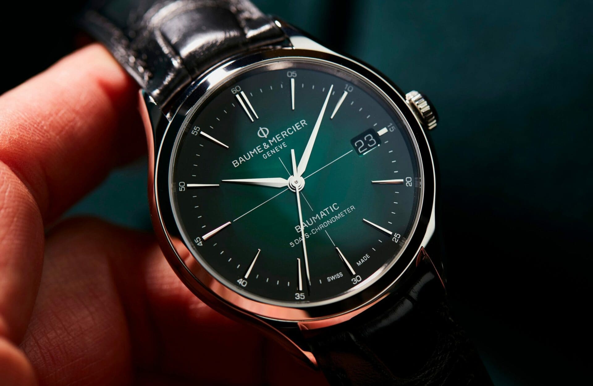 HANDS ON: The COSC-certified green goodness of the Baume & Mercier Clifton Baumatic 10592