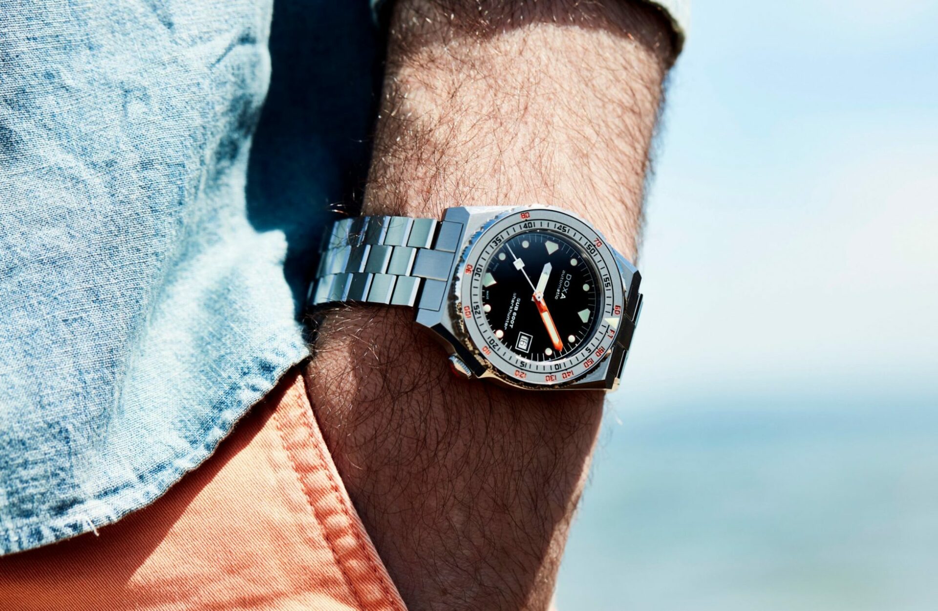 Doxa's new SUB 600T Pocket-shot-shark-hunter-scaled-e1638249046702