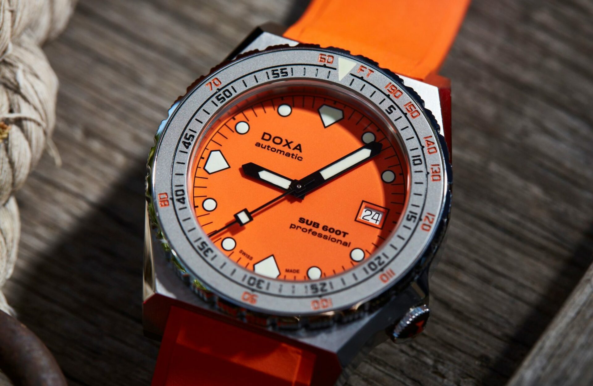 Doxa's new SUB 600T Professional-scaled-e1638248970450