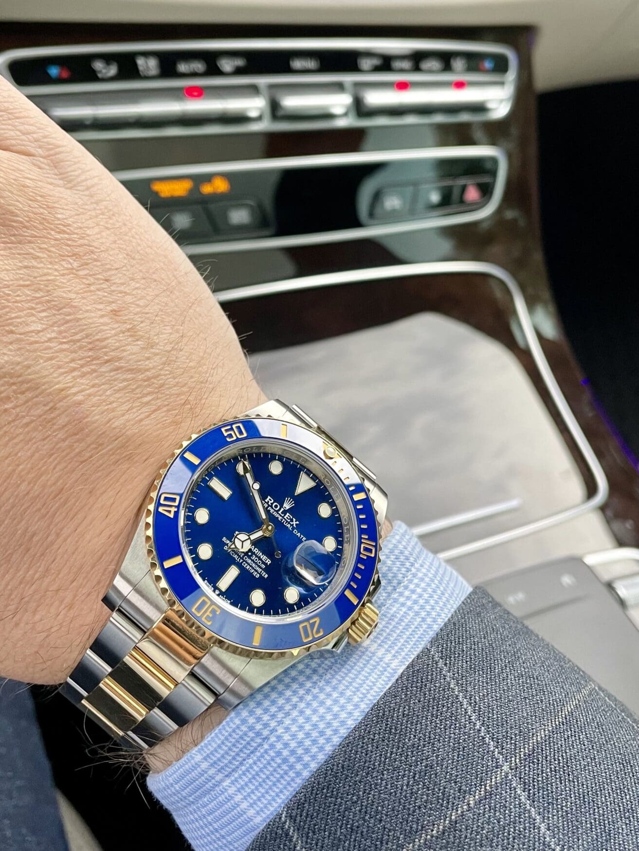 Blue two tone submariner hotsell