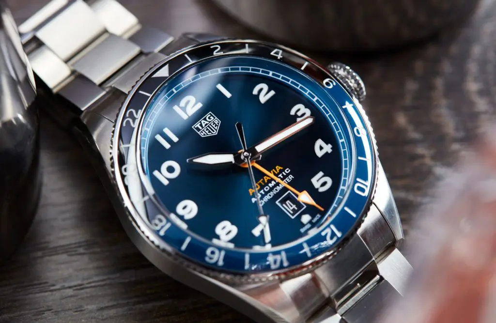 Baselworld 2019 - TAG Heuer Autavia Isograph Chronometer with Carbon  Hairspring (Specs & Price)