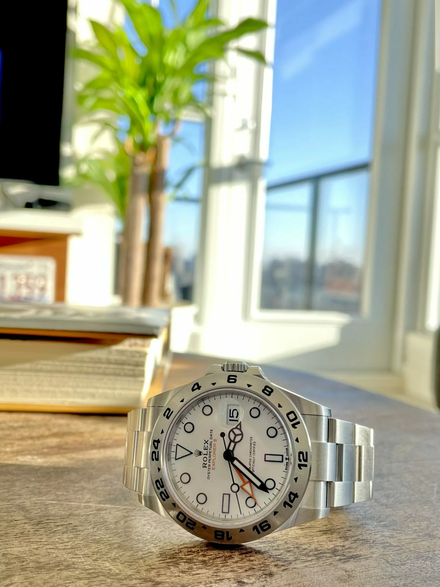 Luxury Holiday Pop-Up to Stock Rare Rolex Model