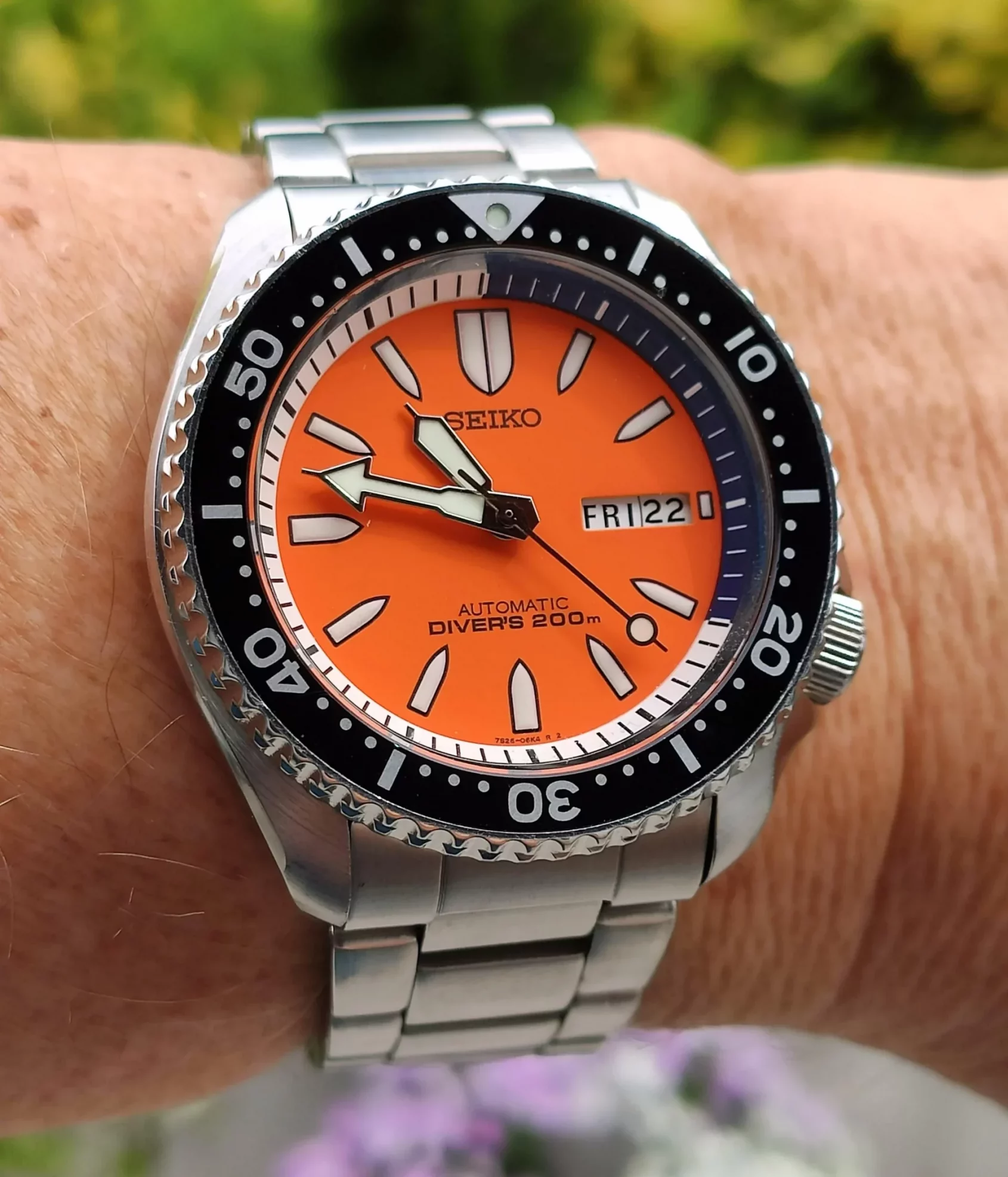 Skx orange online dial