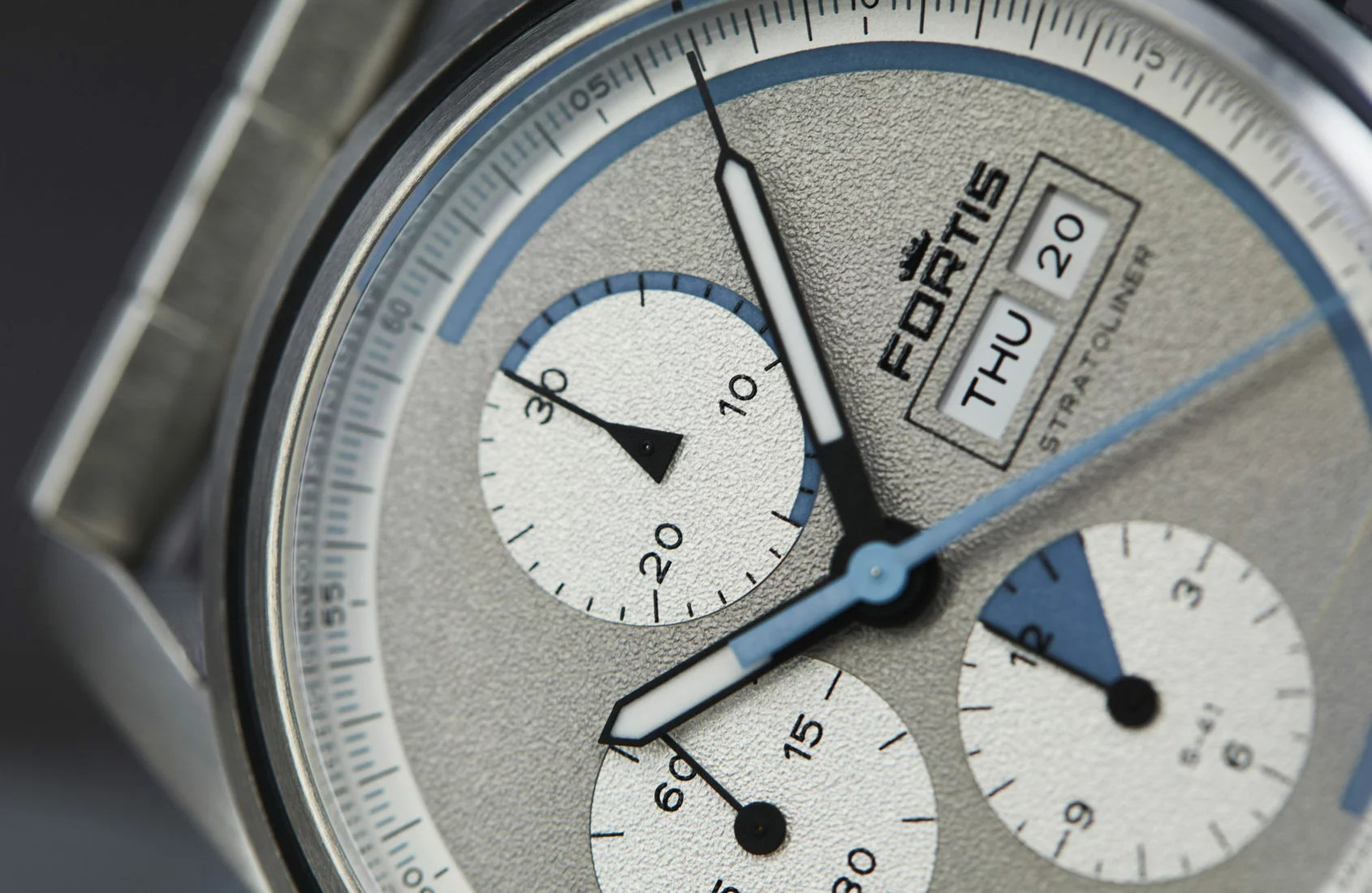 Fortis Stratoliner Space-Tested Watch Chronograph - Hands-On, Price