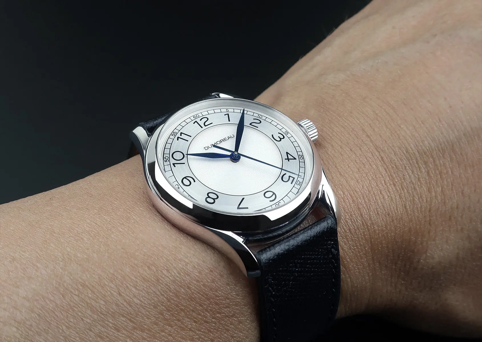 MICRO-MONDAYS: The Dumoreau DM02