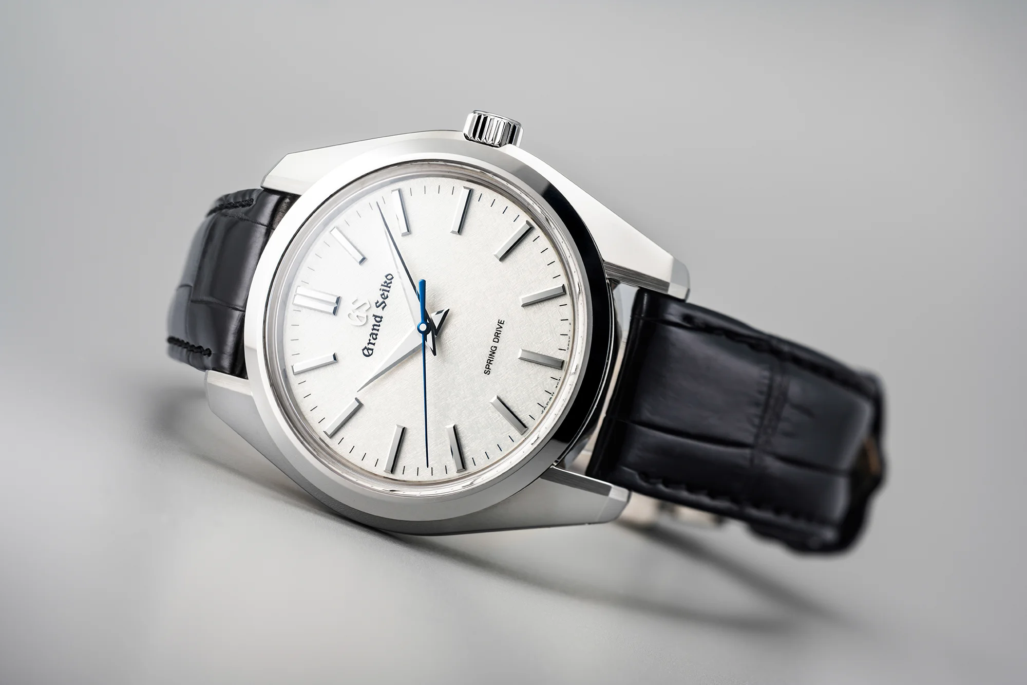 Grand Seiko debuts the manually wound Spring Drive SBGY011 in a 44GS case