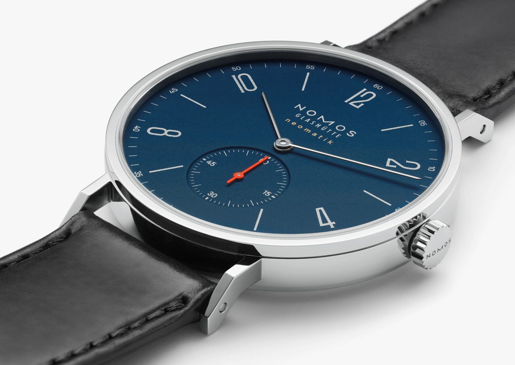 NOMOS Tangente