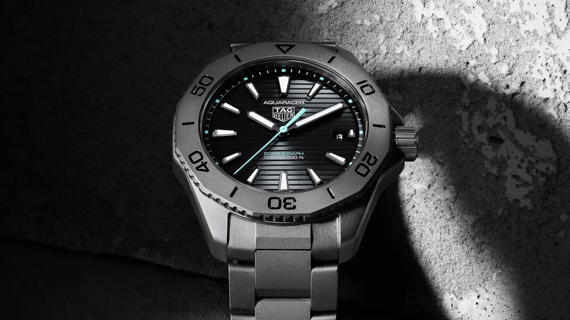 LVMH Watch Week: TAG Heuer Introduces the New Aquaracer Professional 200  Collection - Revolution Watch
