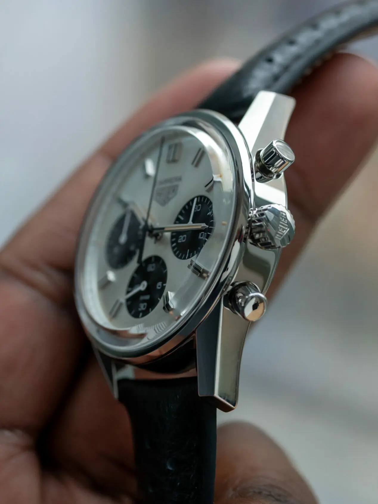 60 years of history and tradition meet with the Carrera Chronograph