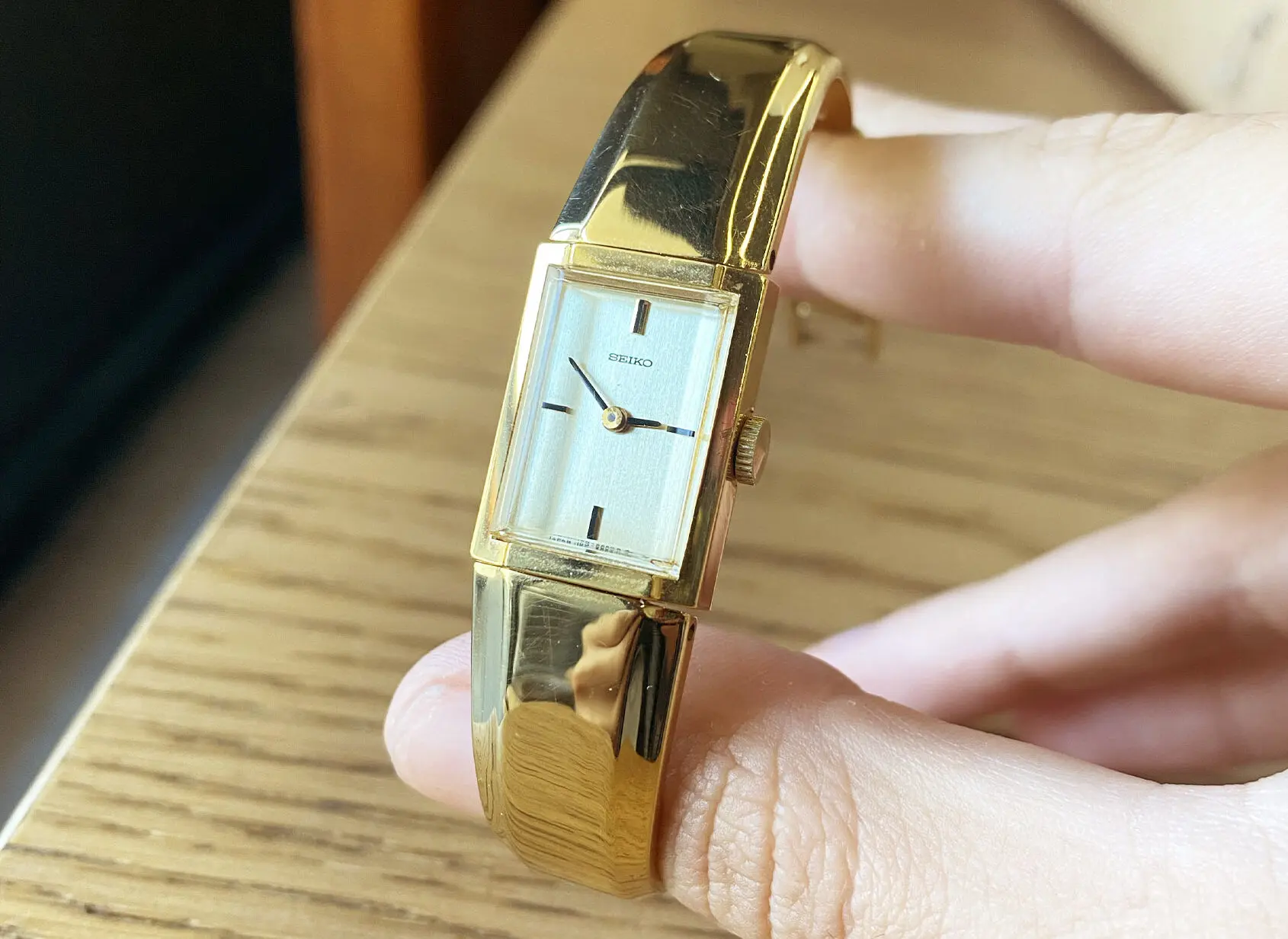 ff492 SEIKO 1320-5490 ゴールド オーバル　ヴィンテージ風 Recently sold – Tagged 