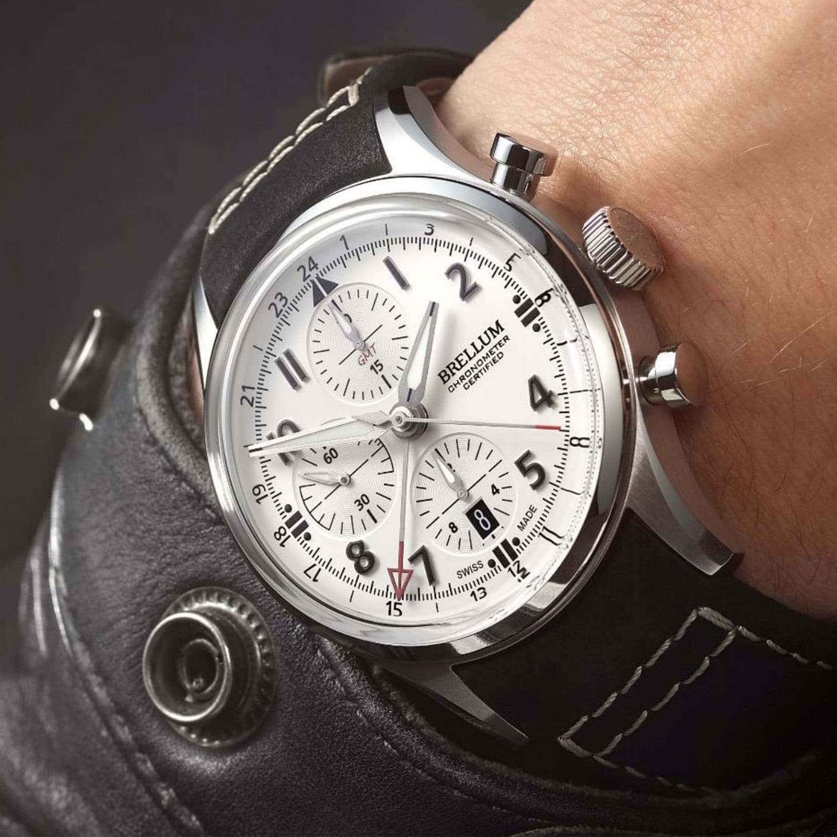 INTRODUCING: The Brellum Pilot LE.1 GMT Chronometer wants to become your frequent flyer
