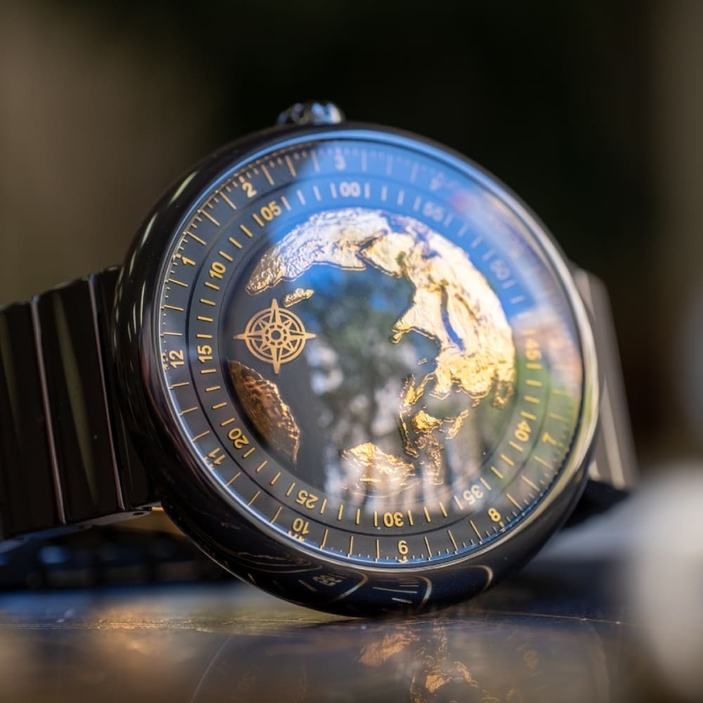 HANDS-ON: The CIGA Design Blue Planet Gilding Version is the brand's golden  child - Time and Tide Watches
