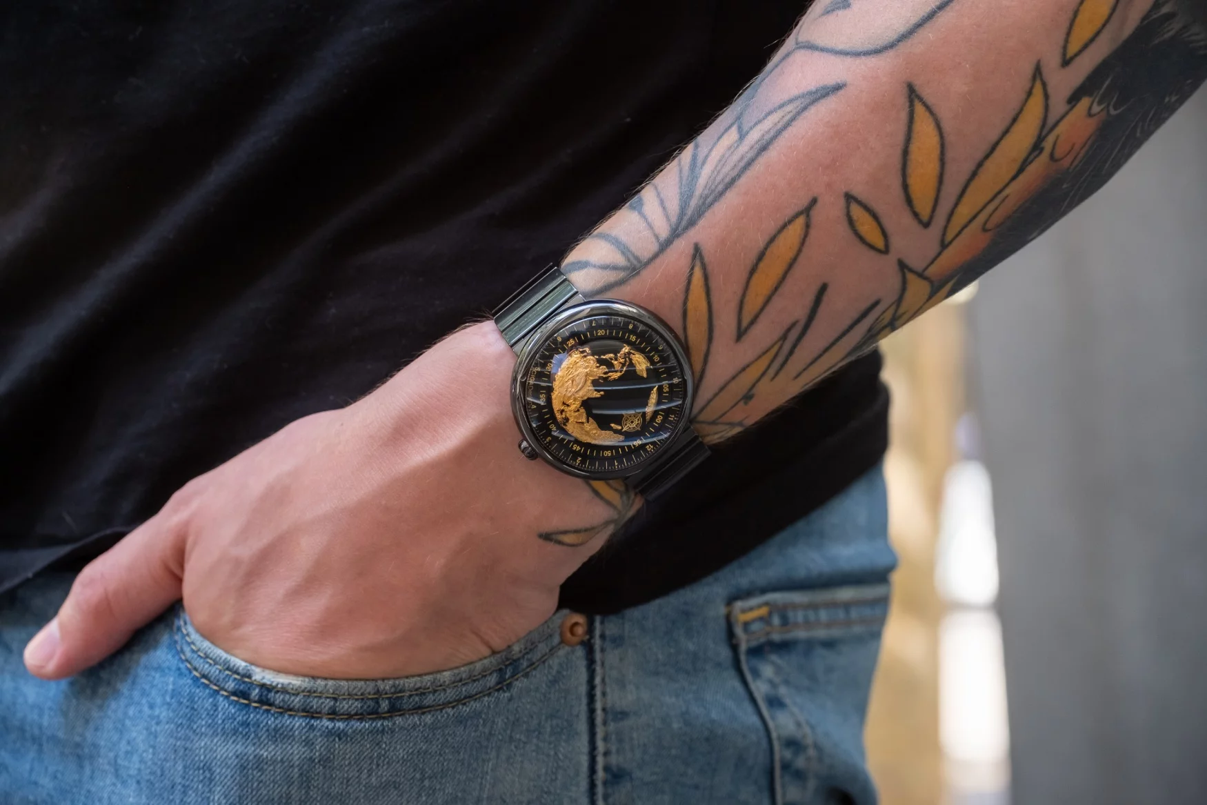 Blue Planet Jesse Gold HANDS-ON: The CIGA Design Blue Planet Gilding Version is the  main image 3