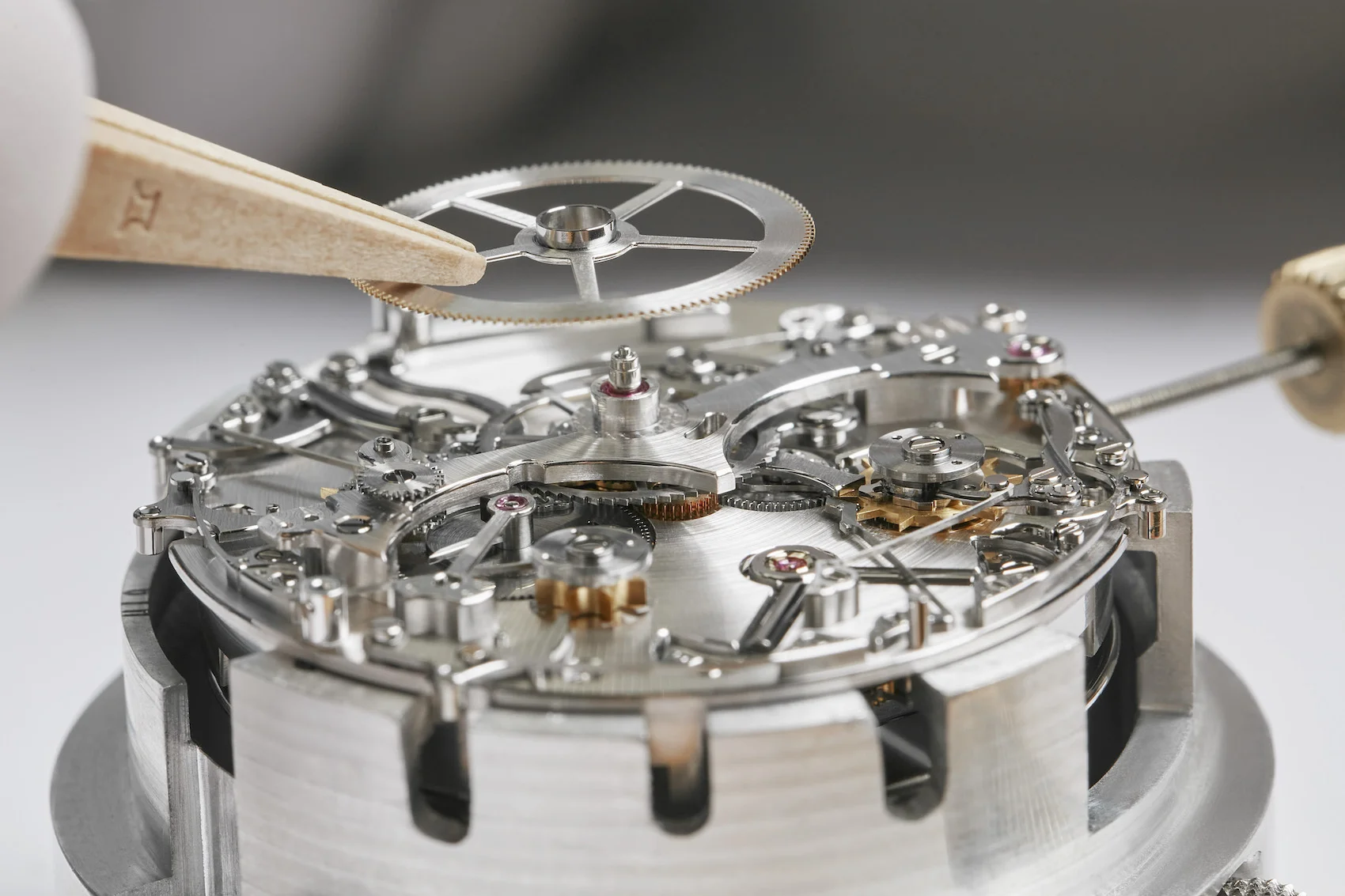 The mind blowing majesty of the Vacheron Constantin Les