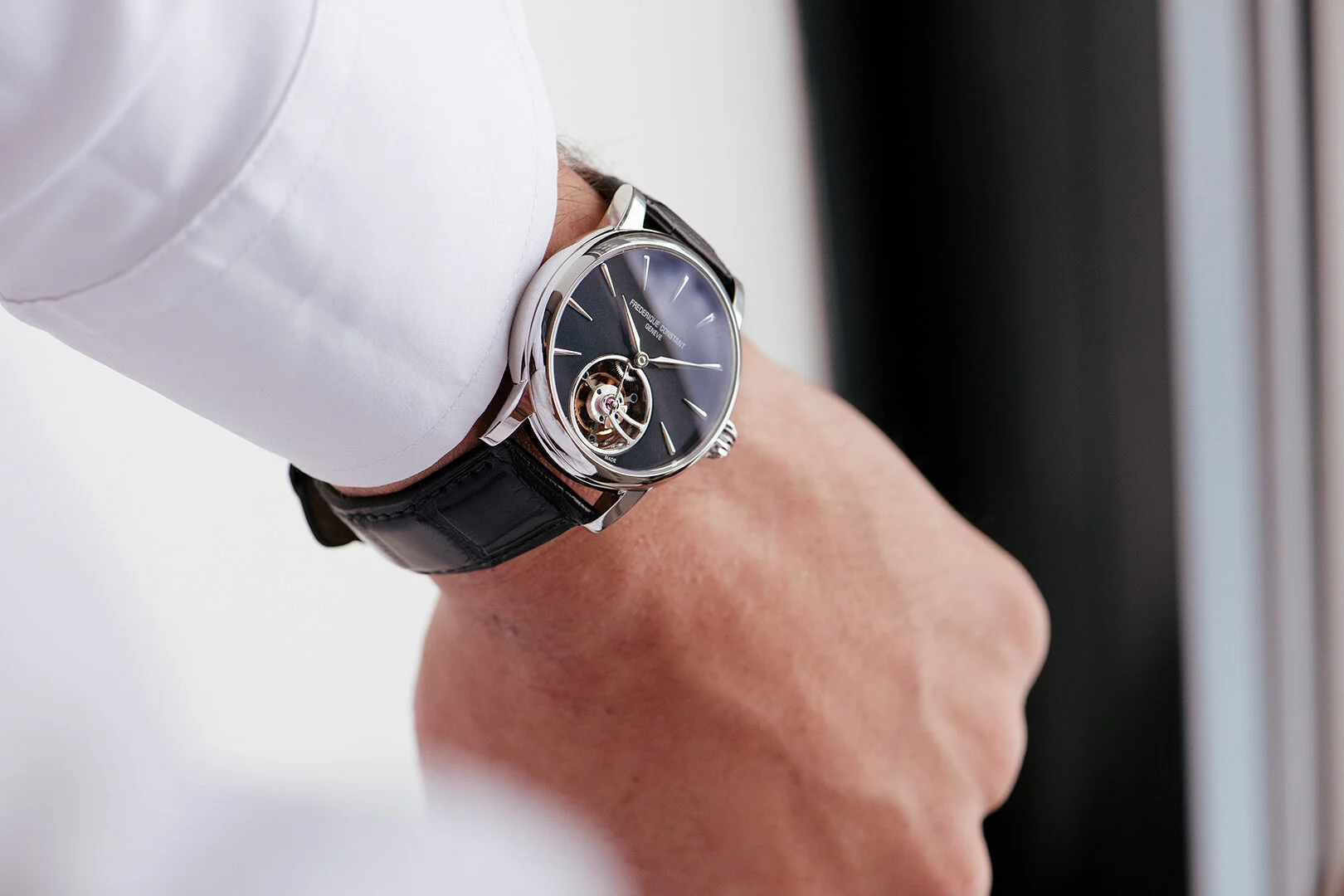 Frederique constant deals metal strap