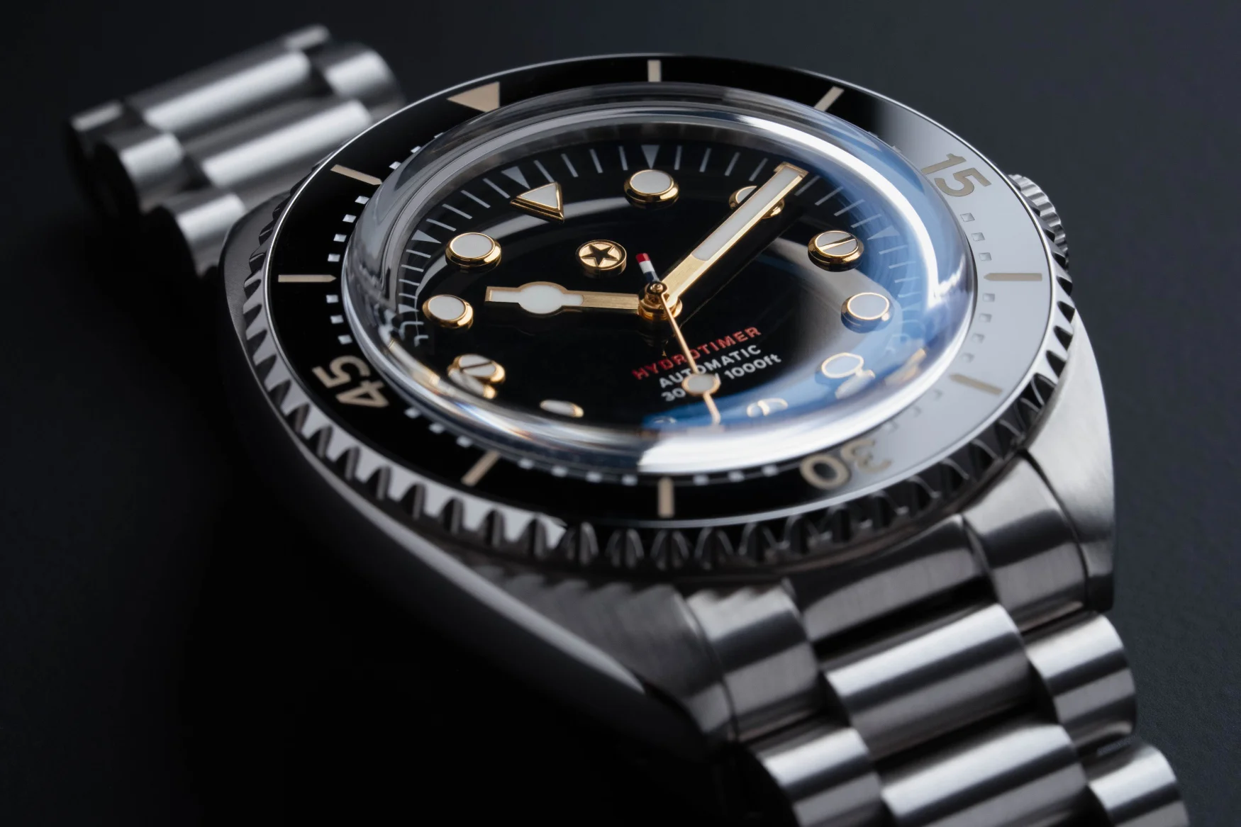 MICRO MONDAYS Jack Mason develops a new collection comprising a GMT and a diver