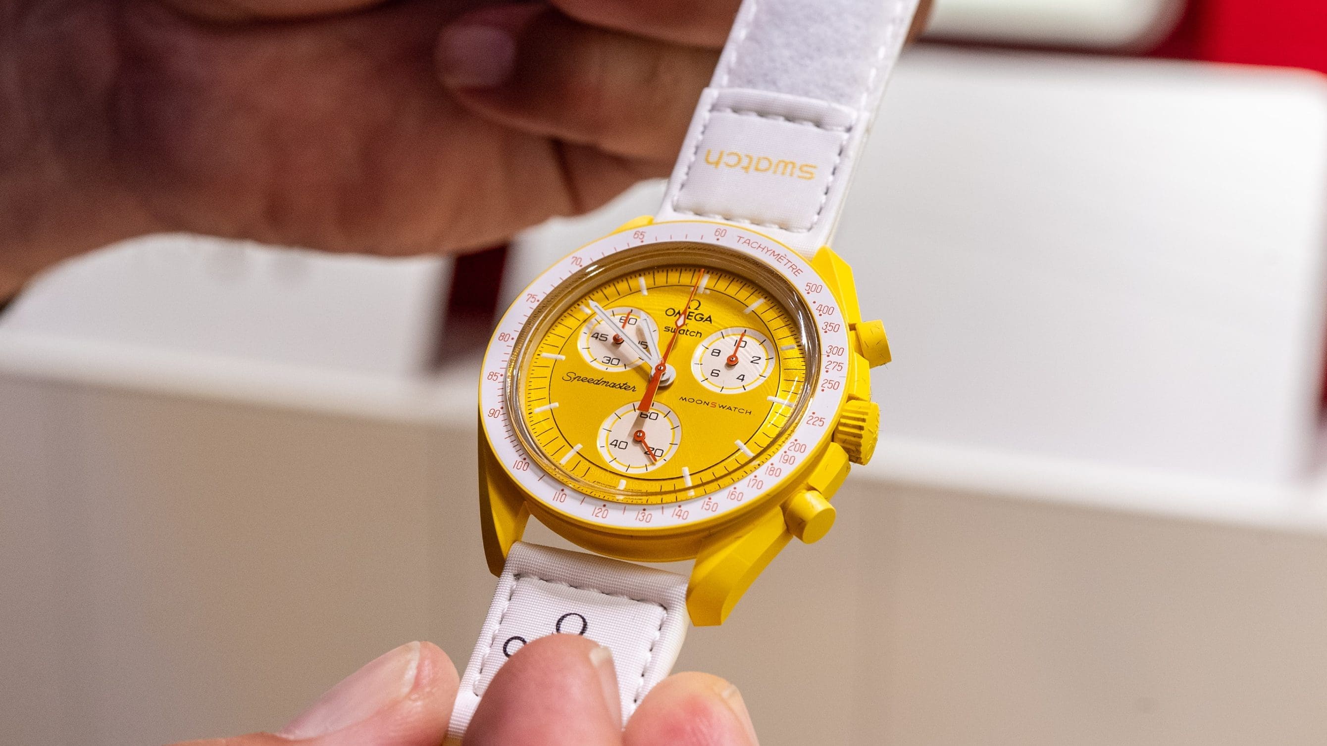 5 of the best yellow watches