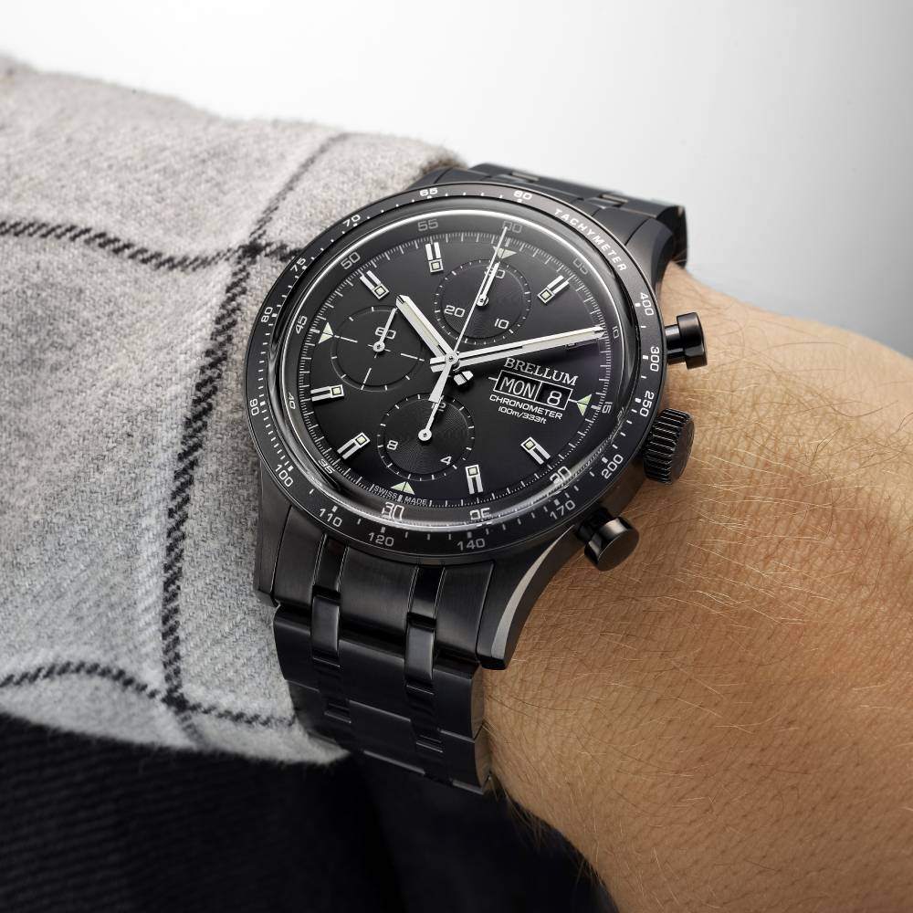 The Brellum Pandial LE.5 DD DLC Full Black Chronometer is a stealthy take on their popular chronograph