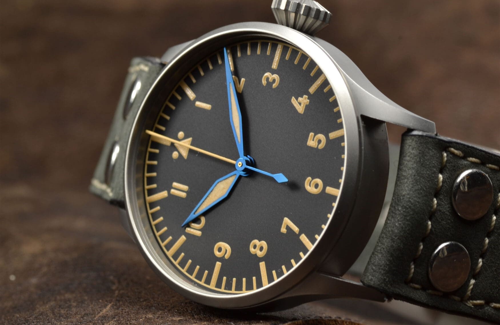 Dekla Pilot Watch 40