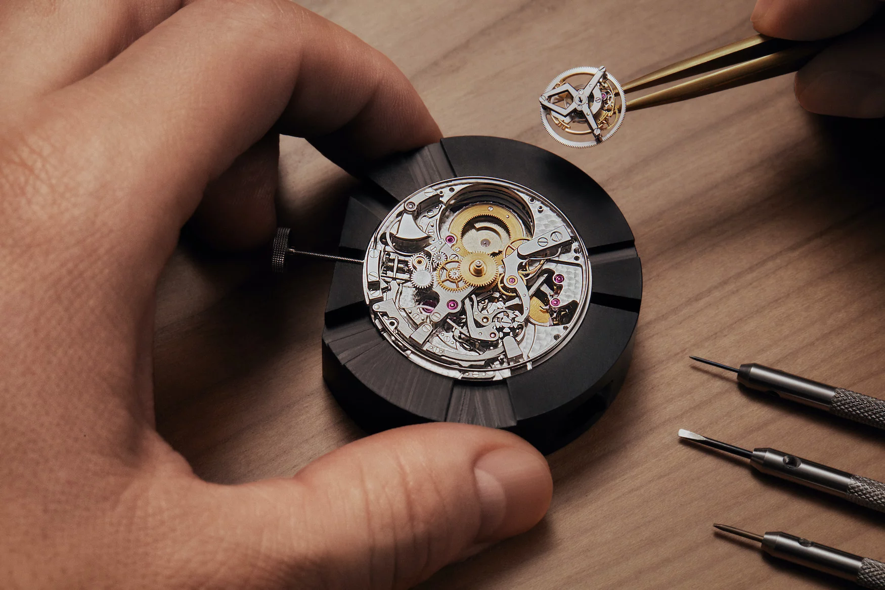 Jean Arnault and Michel Navas on Louis Vuitton Watches - Latest Shows -  WatchBox Studios