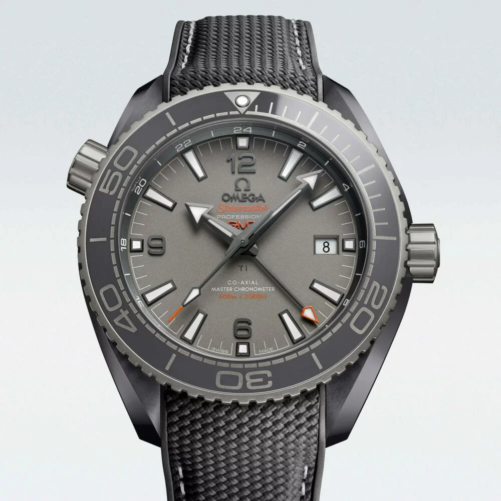 The new Omega Seamaster Planet Ocean Dark Grey removes weight but