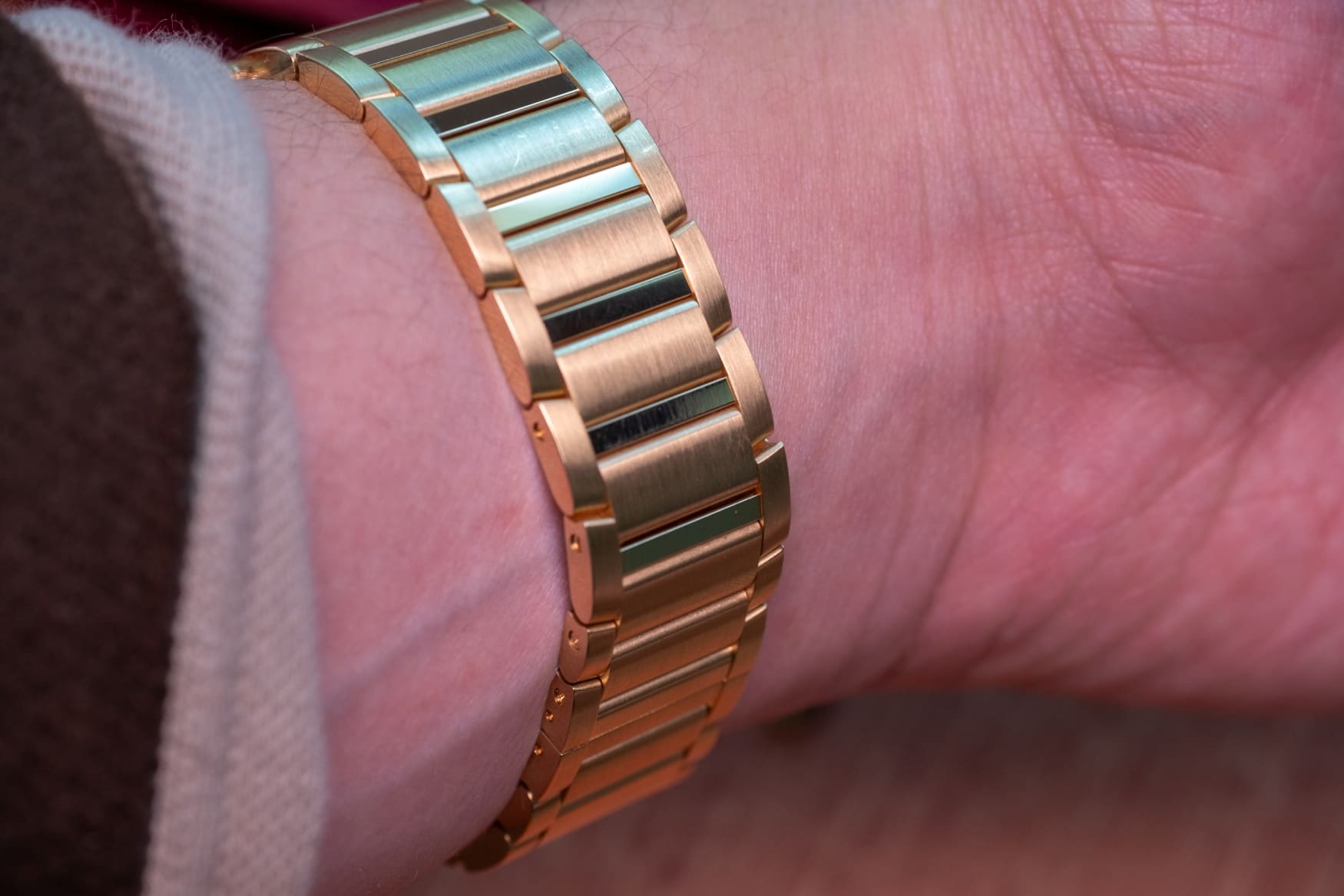 cartier tank francaise medium gold bracelet
