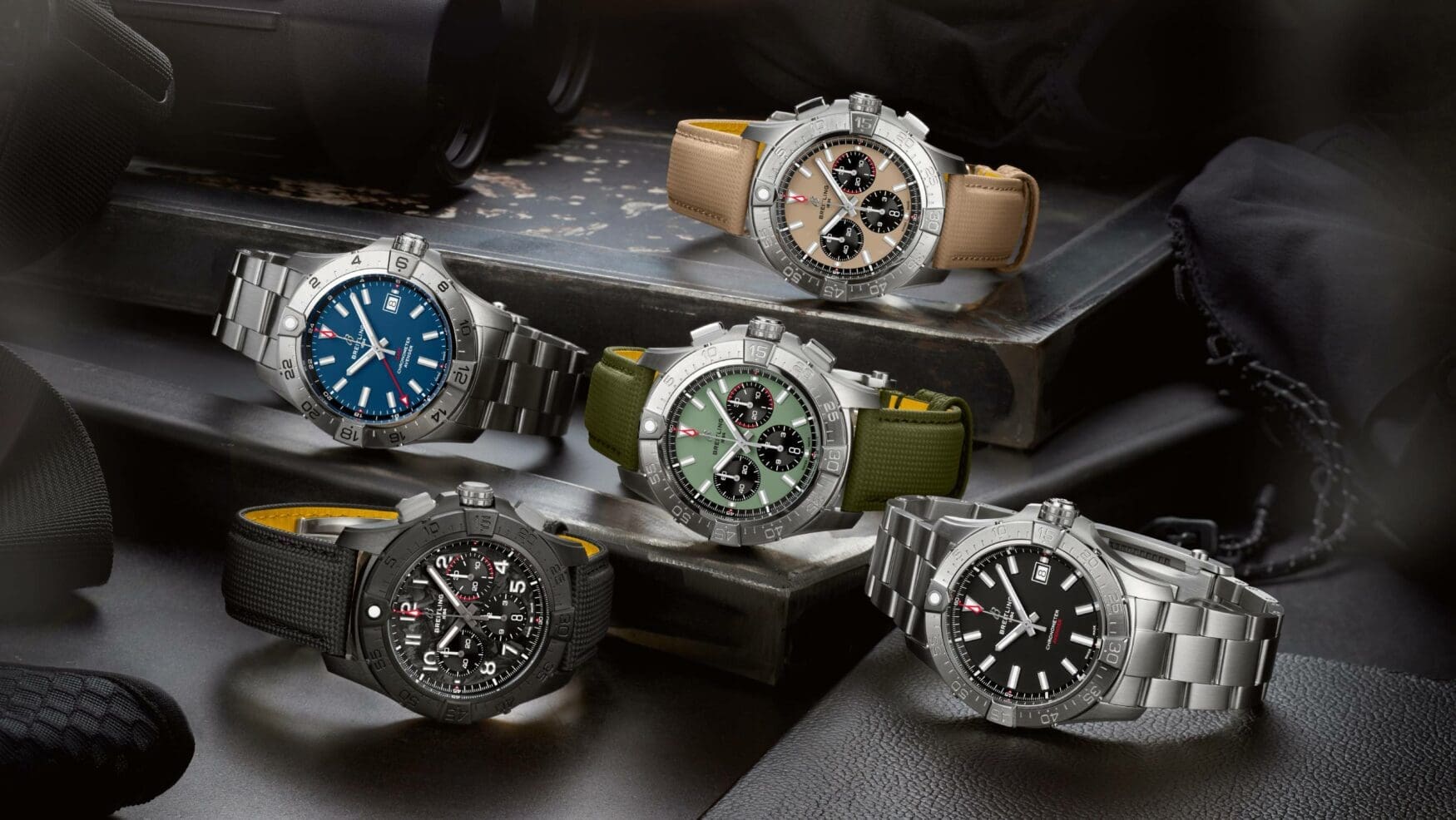 breitling avenger collection feature