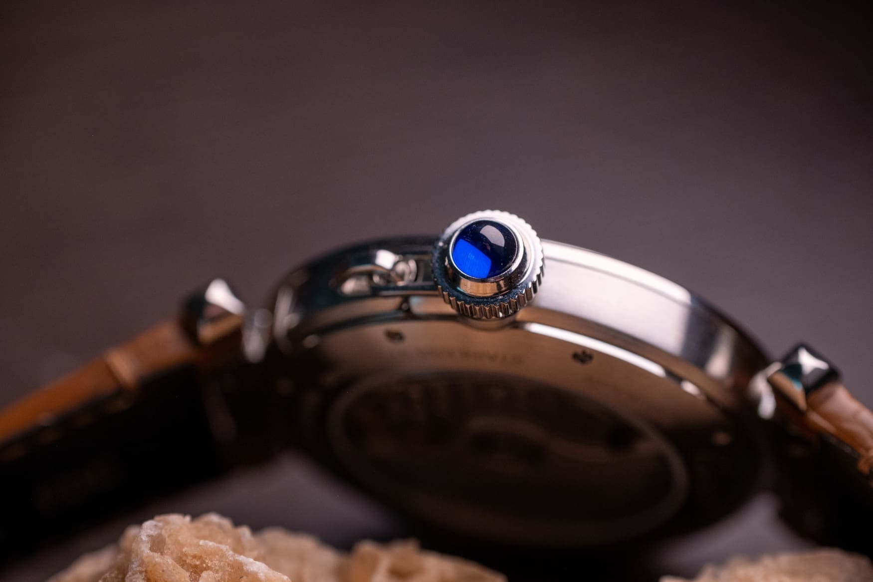 cartier pasha salmon dial automatic cabochon