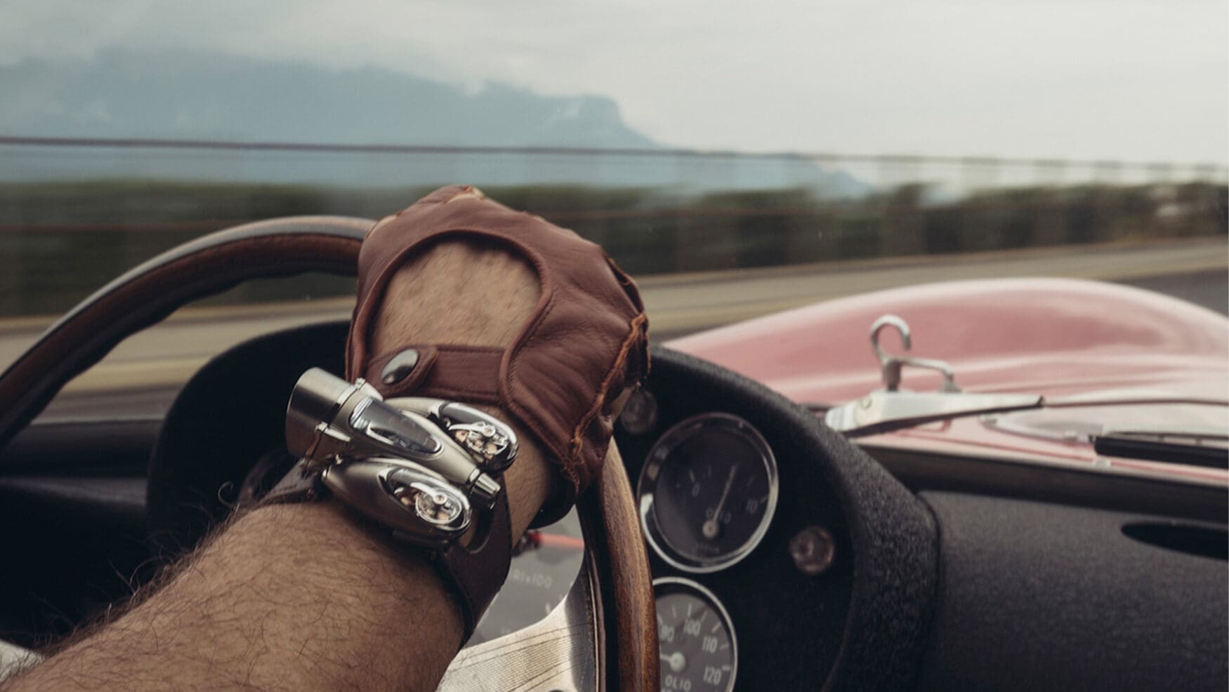 Cars and chronometers – the best driving watches you can buy