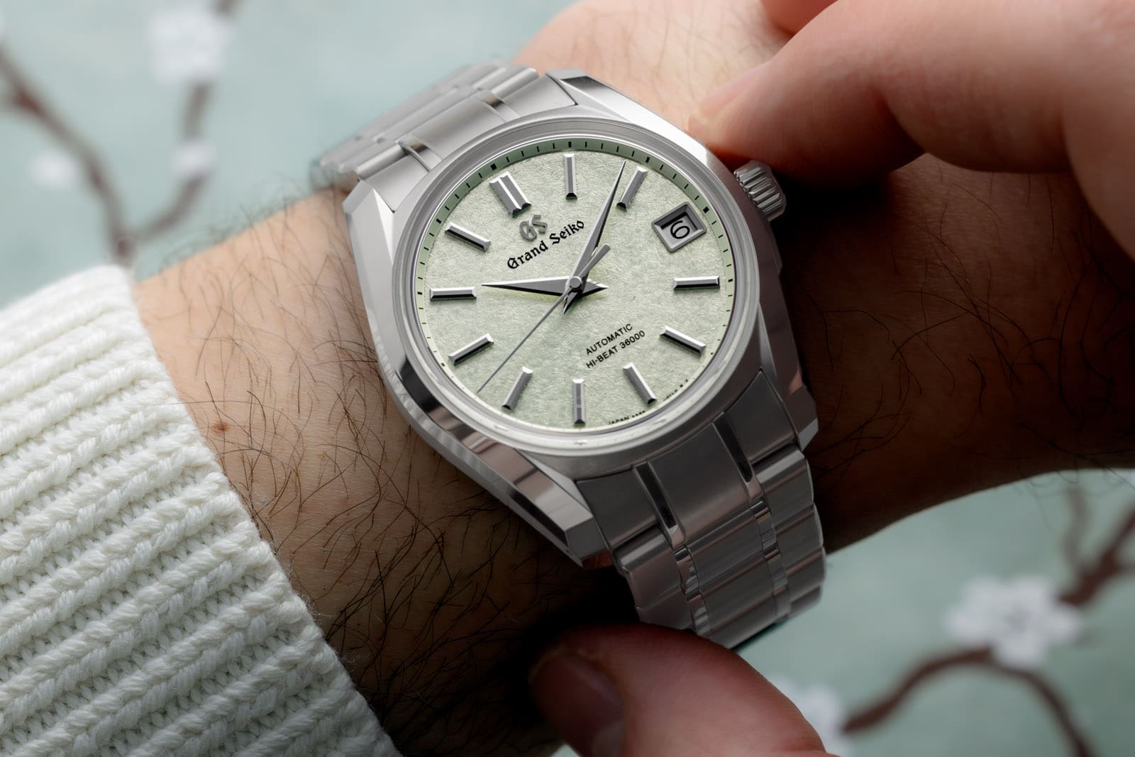 The new Grand Seiko SBGH341 & SBGH343 debut the modern 62GS case in a new 38mm size