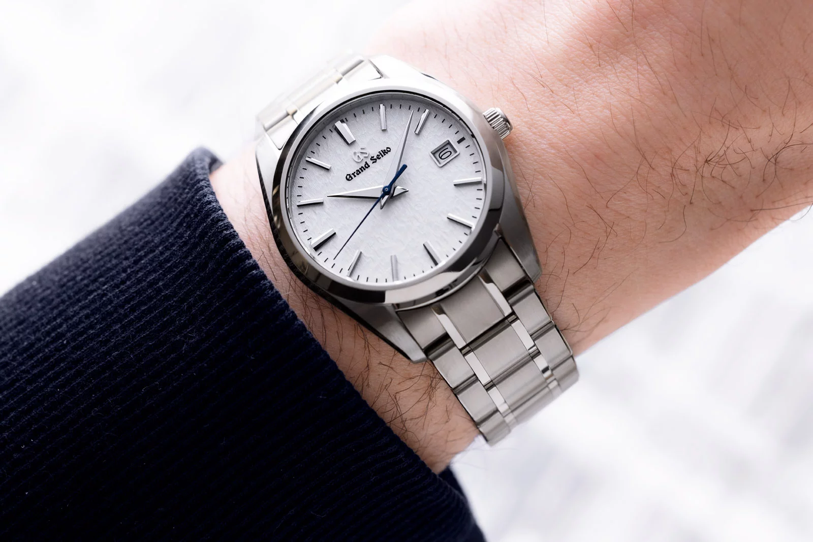 Grand Seiko SBGX355 & STGF385 Quartz Snowflake | INTRODUCING