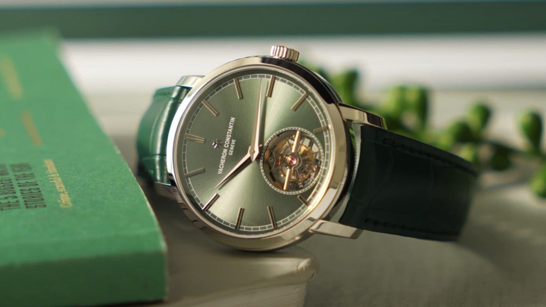The Platonic ideal of a tourbillon watch: the Vacheron Constantin Traditionnelle Tourbillon in platinum