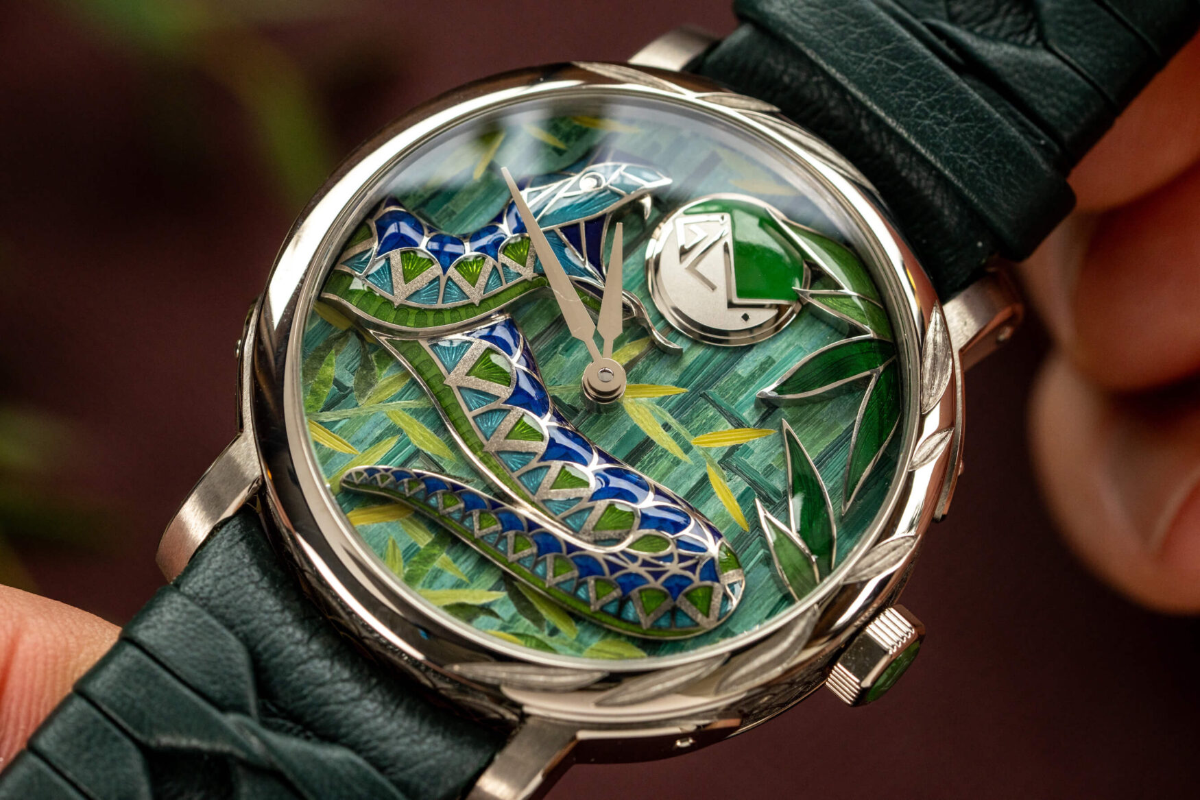 Louis Vuitton Escale Cabinet of Wonders 50