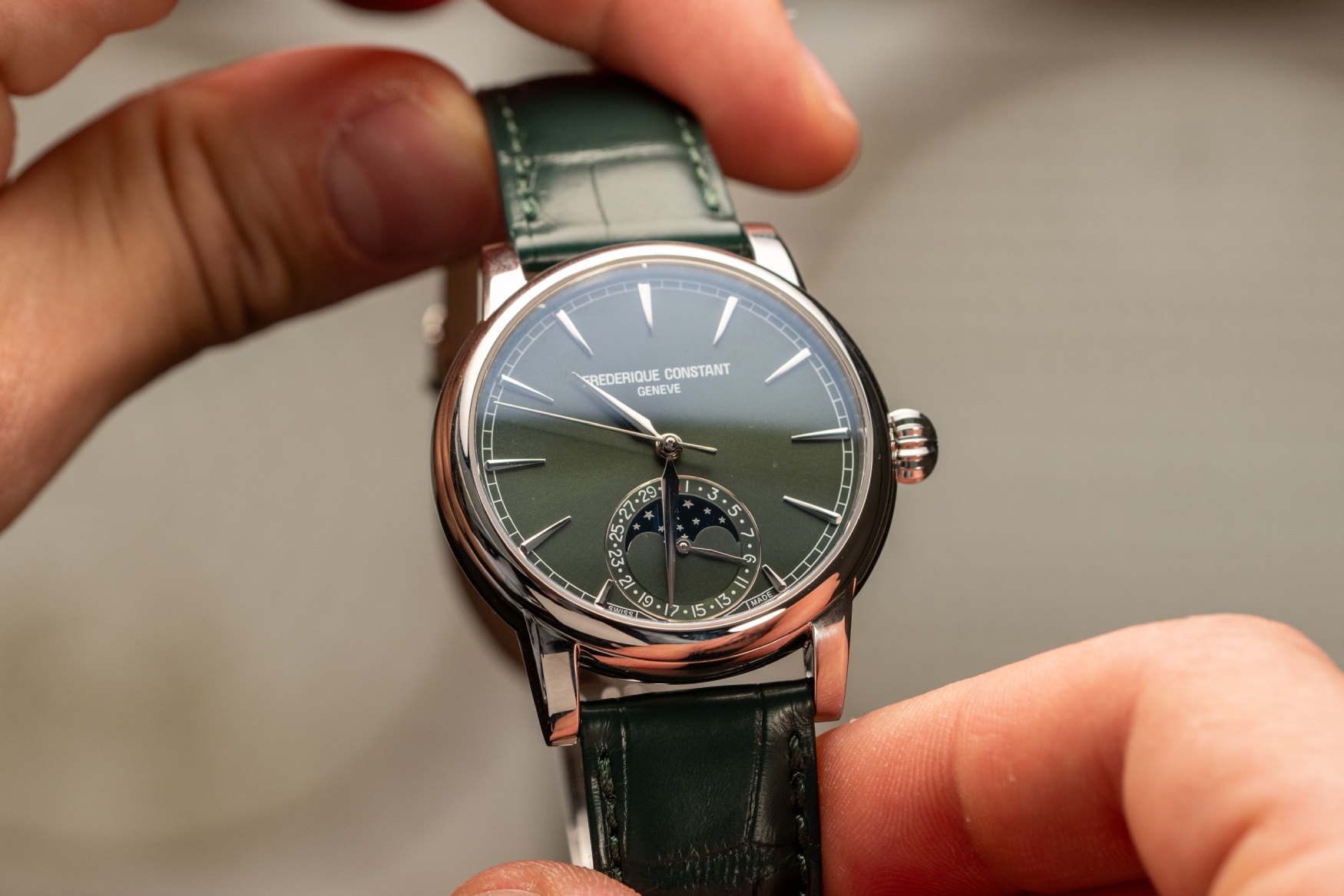 frederique constant classic moonphase date manufacture green