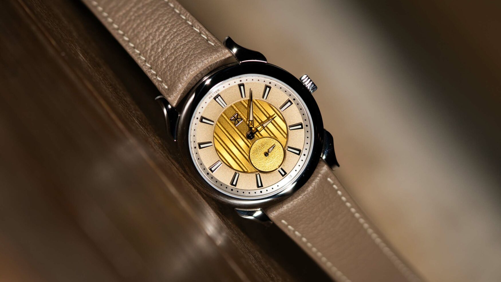 The Retter Mistral explores depth with a thin, retro-style case
