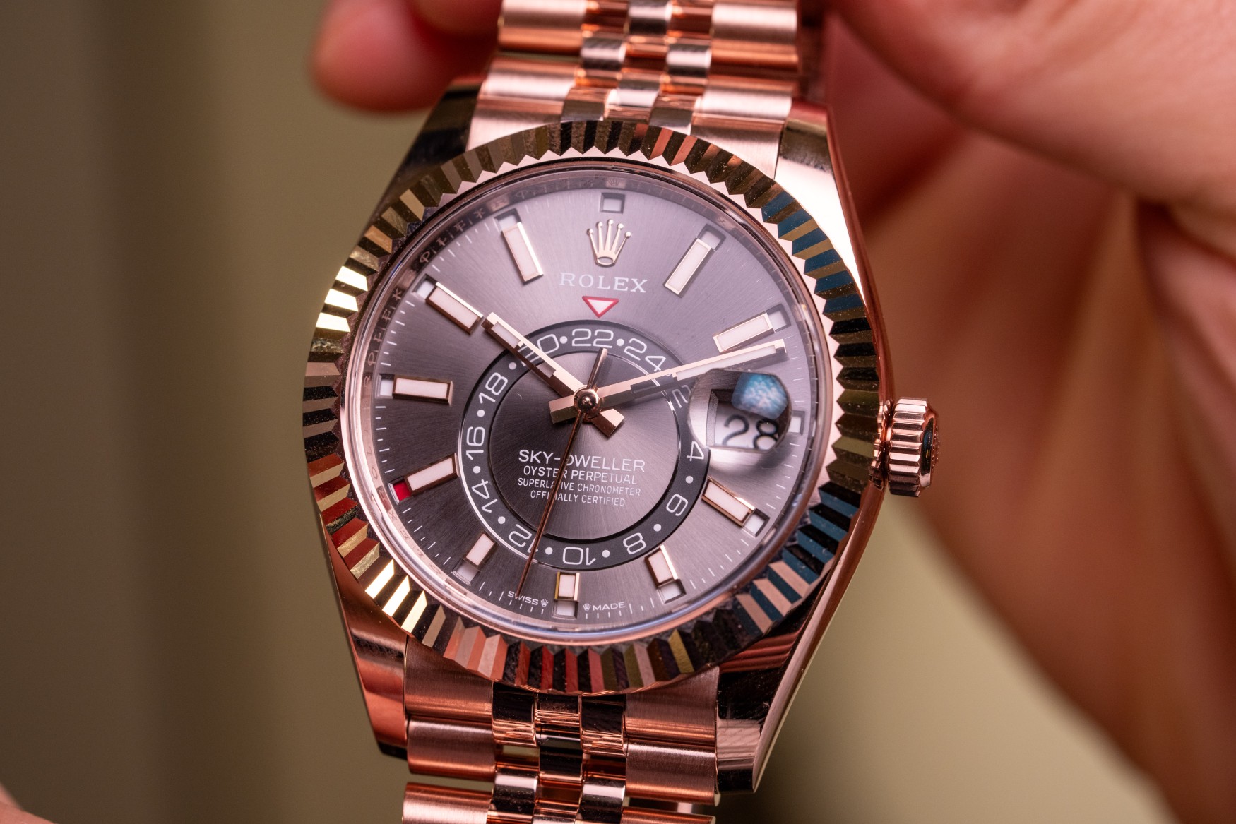 rolex sky dweller superlative chronometer