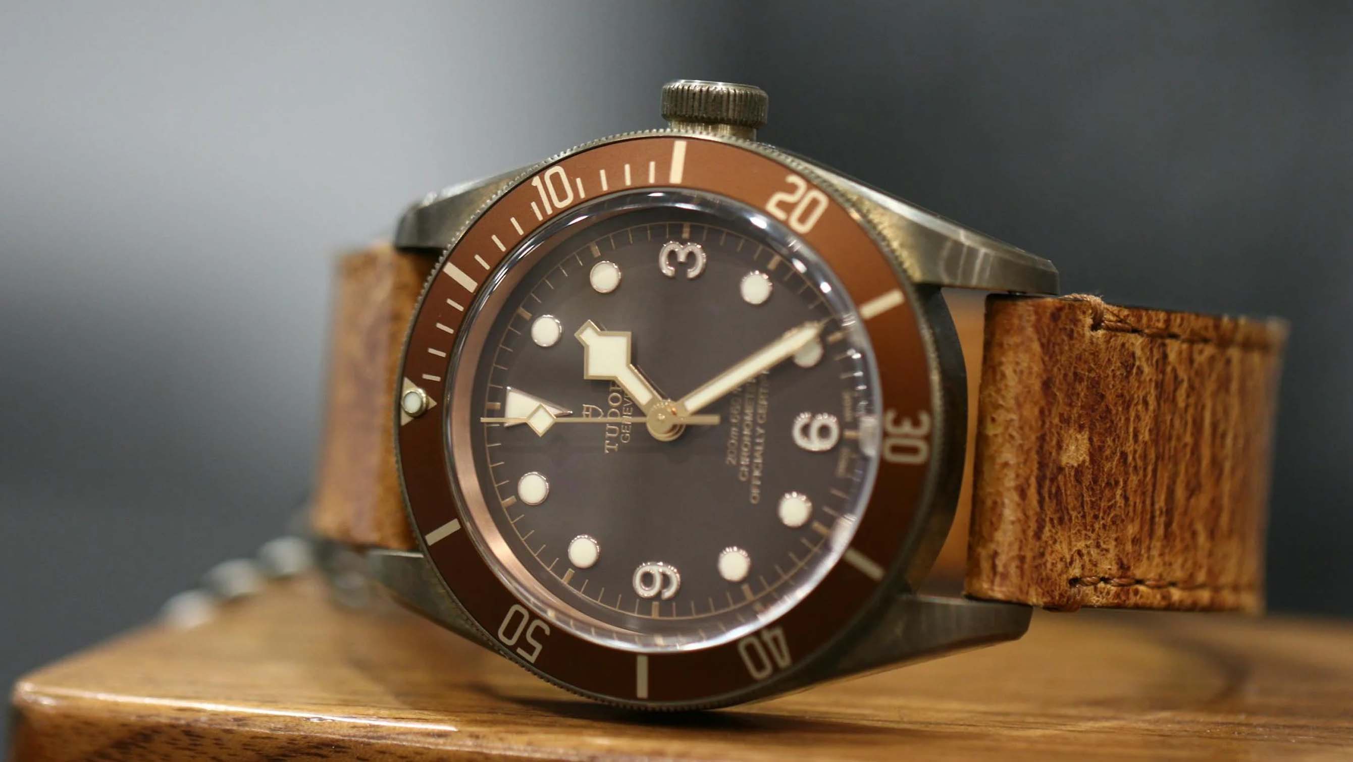 Patina Bronze Effect On Leather Watch Strap, selling Rusty Effect On Leather Watch Strap