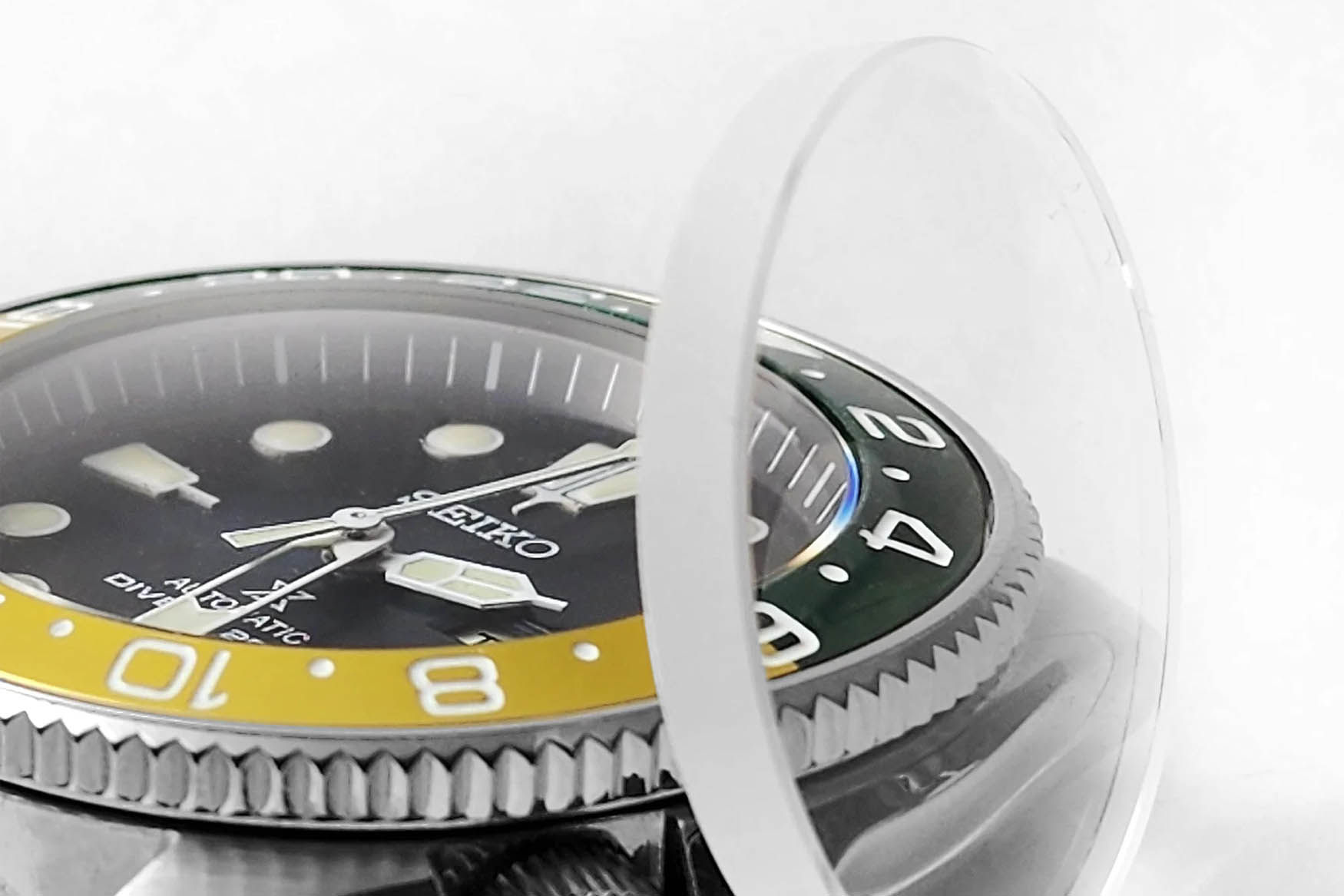 Seiko SRPD sapphire crystal