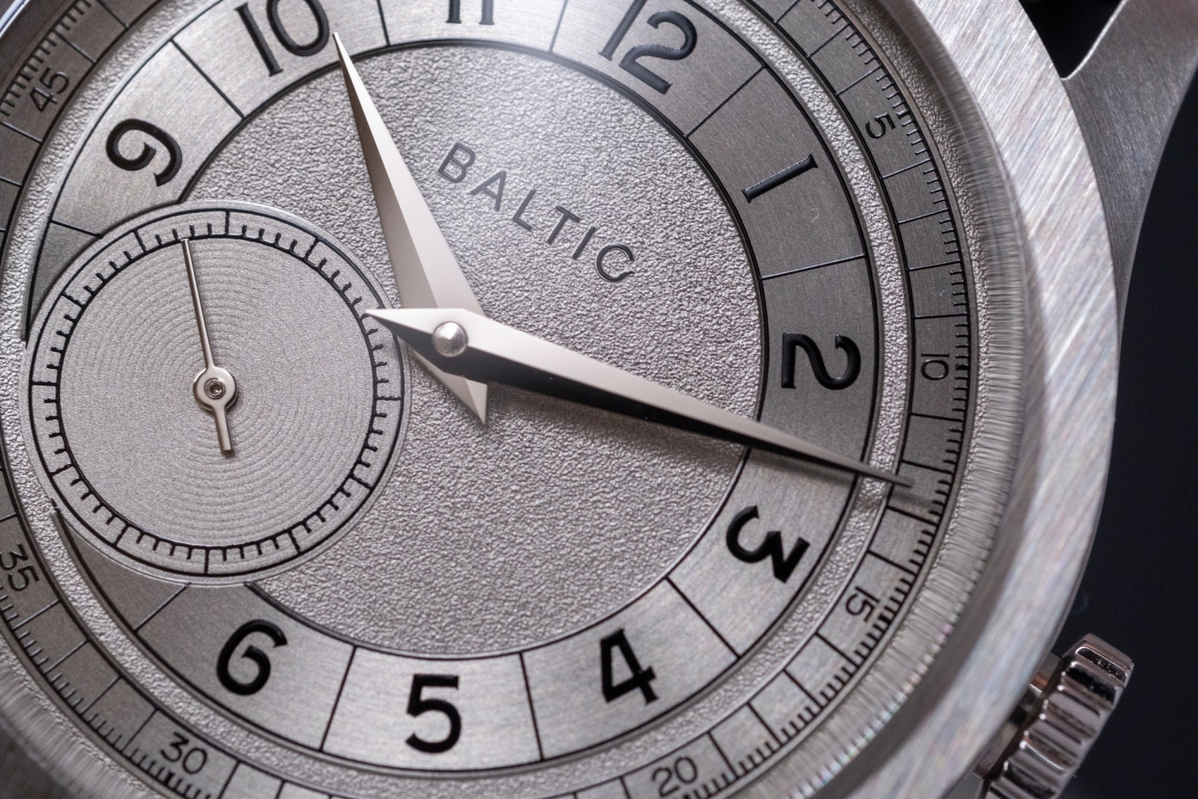 baltic mr roulette dial close up