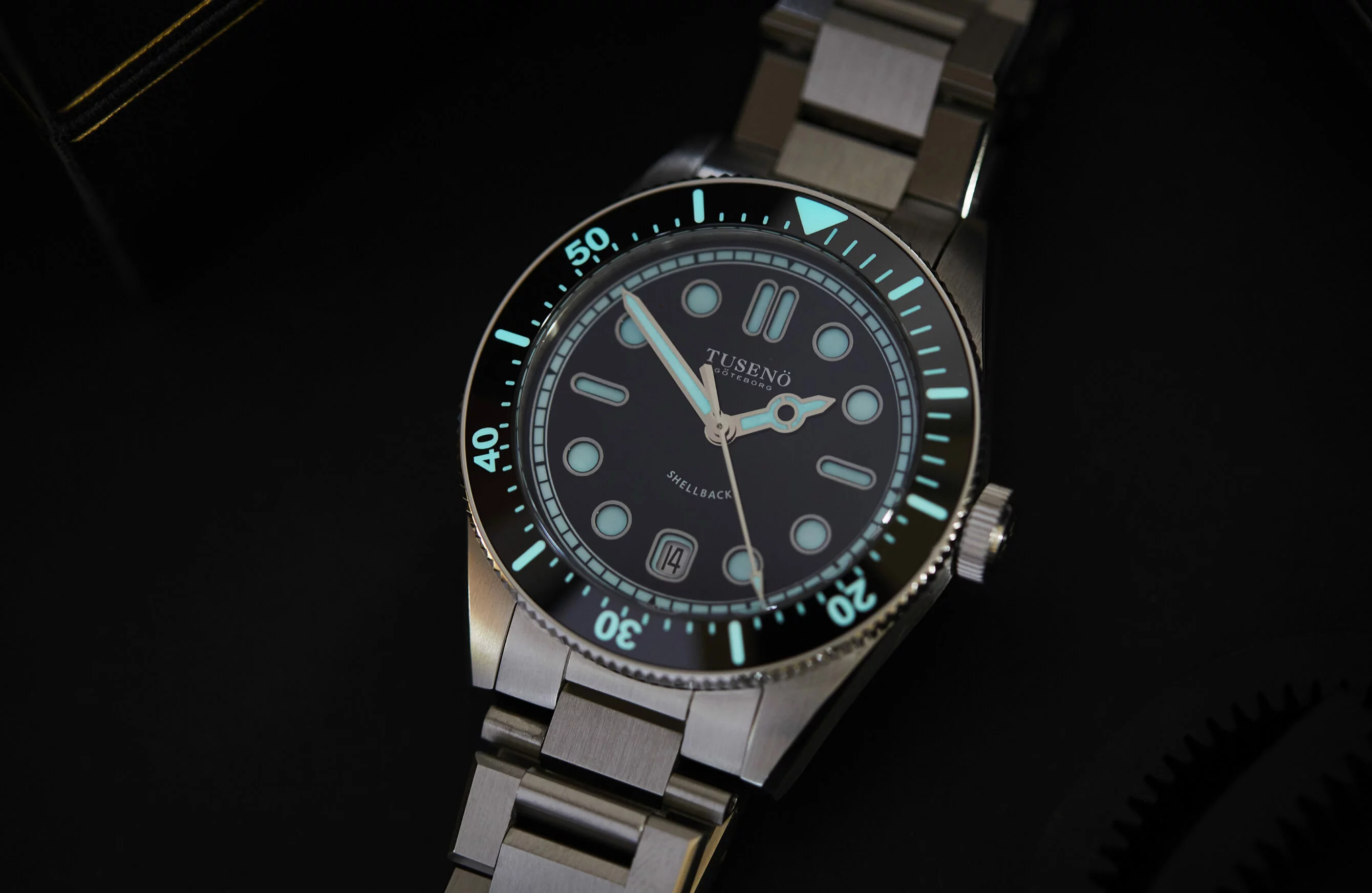 Tusenö Shellback V2 | MICRO MONDAYS
