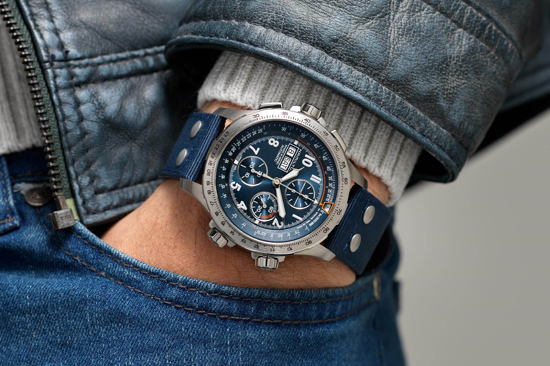 Hamilton Khaki Aviation X Wind GMT Chrono Quartz