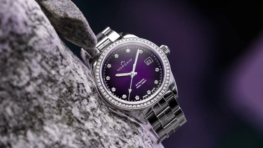 Tissot chrono腕時計brightwin 2gether bright 驚きの価格 Tissot chrono wristwatch brightwin 2gether bright
