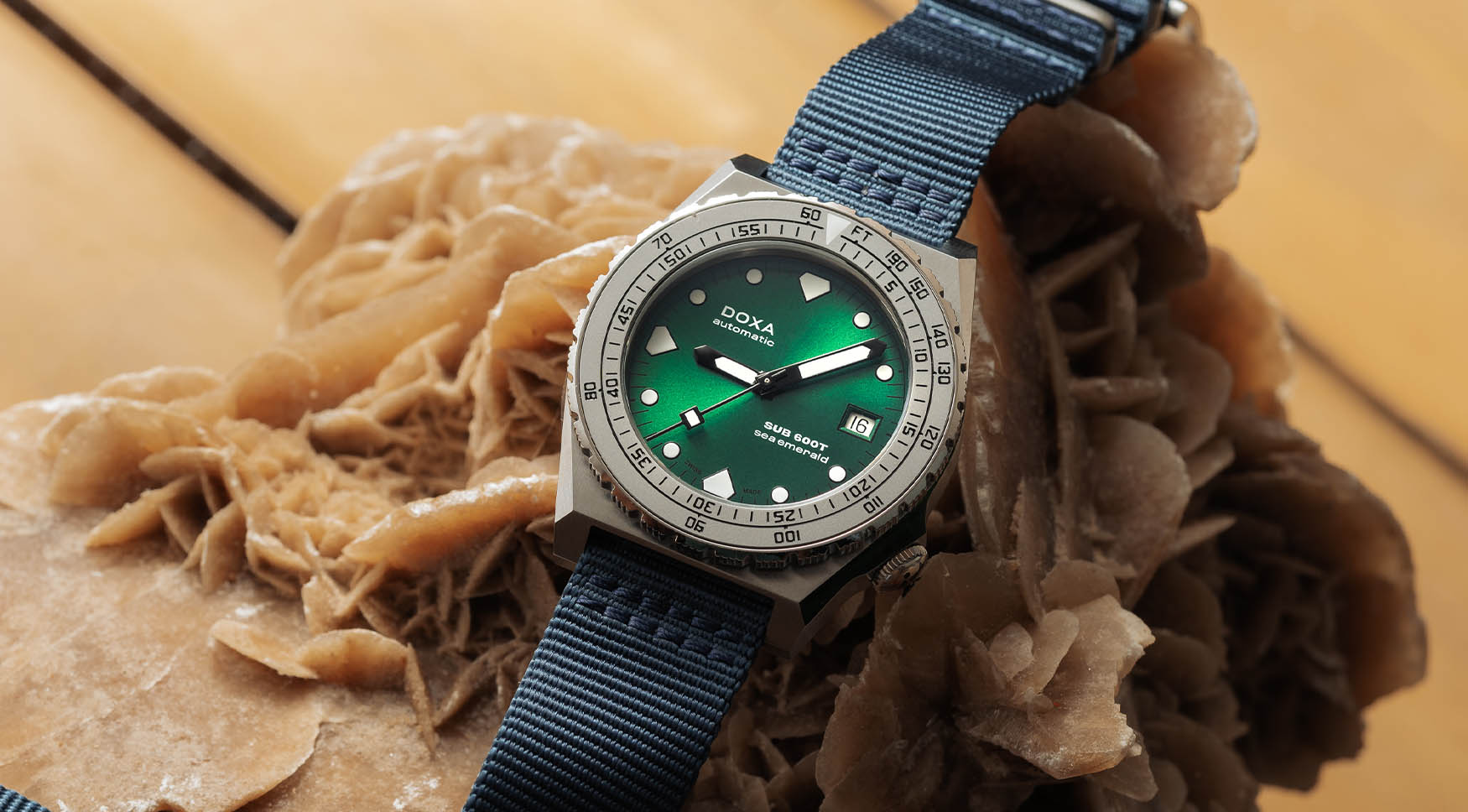 Doxa Sea Emerald Sub 600 Feature