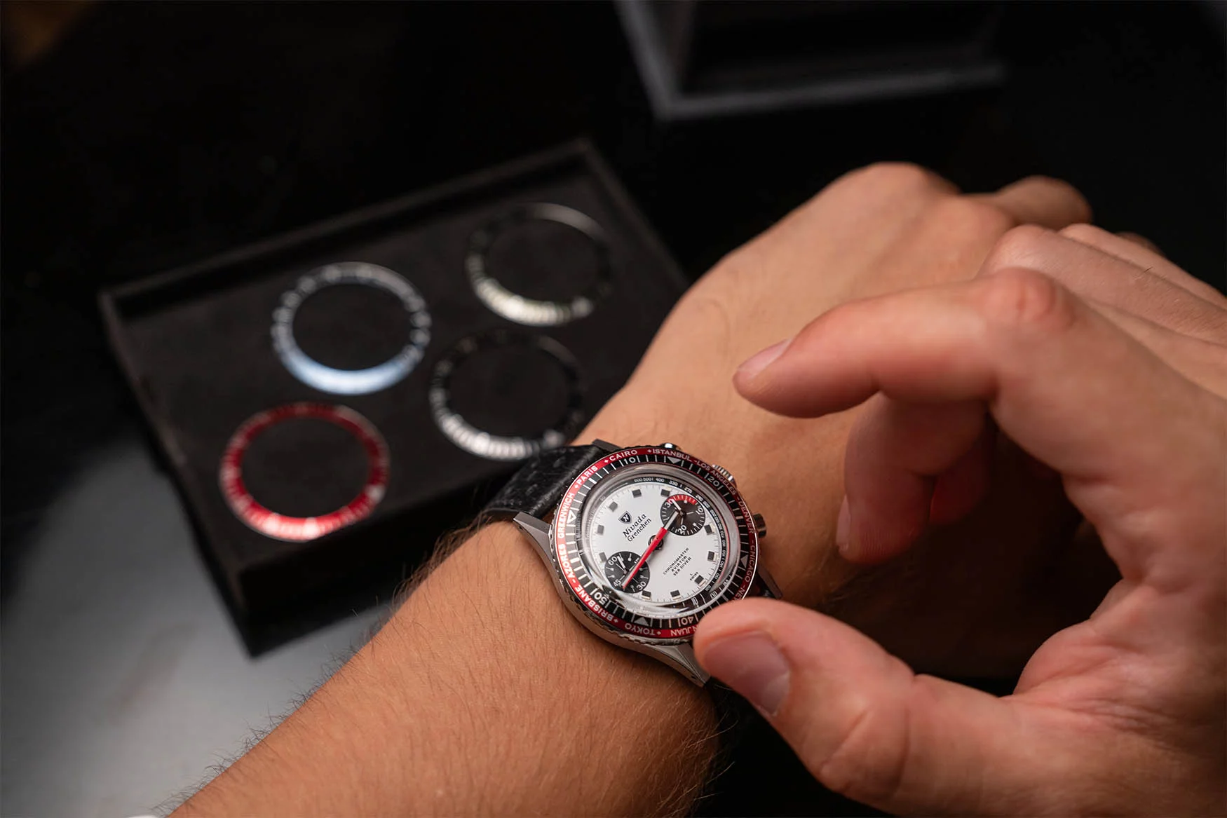 Nivada Grenchen Chronomaster Singer Paul Newman | HANDS ON