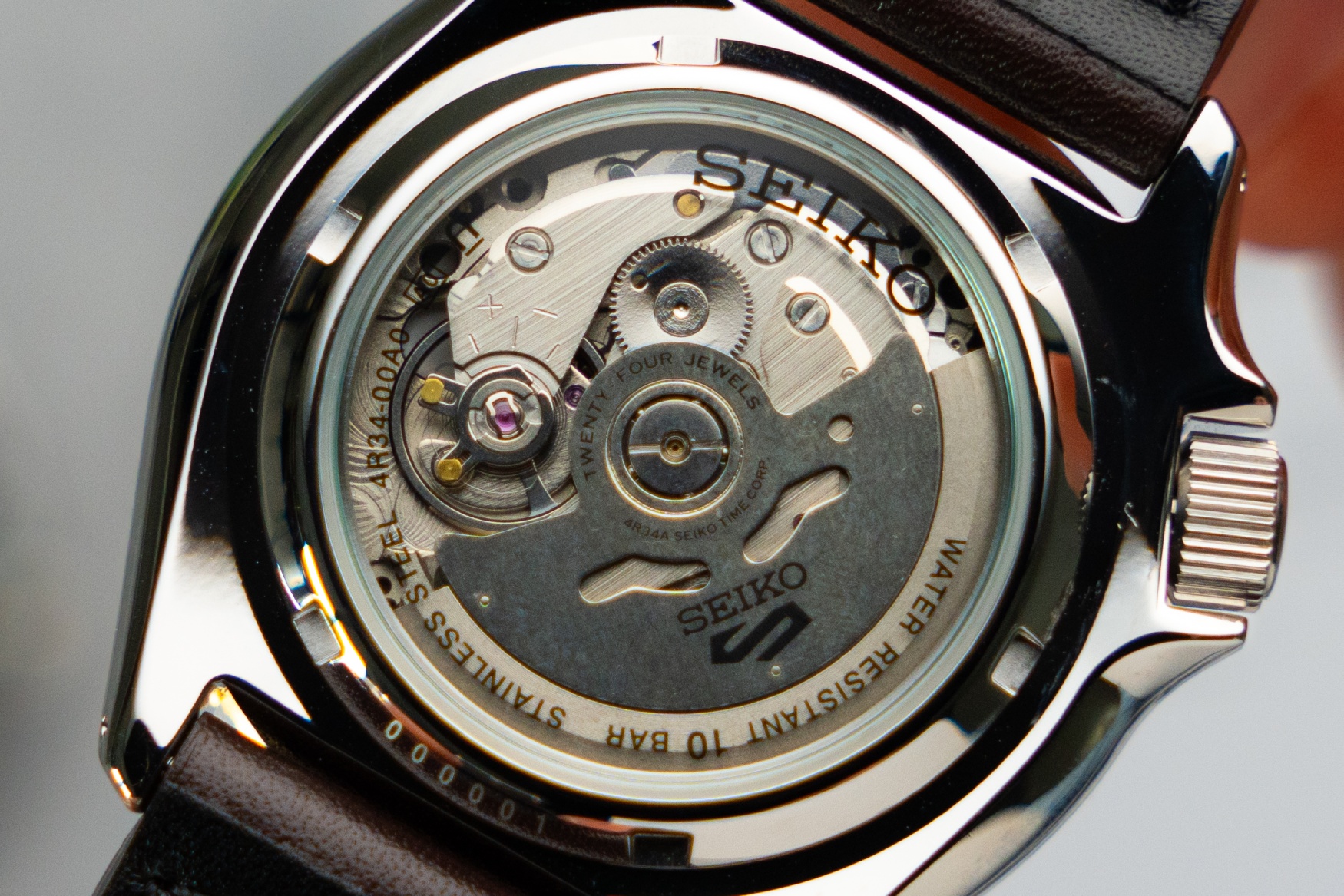 seiko 4r35 movement